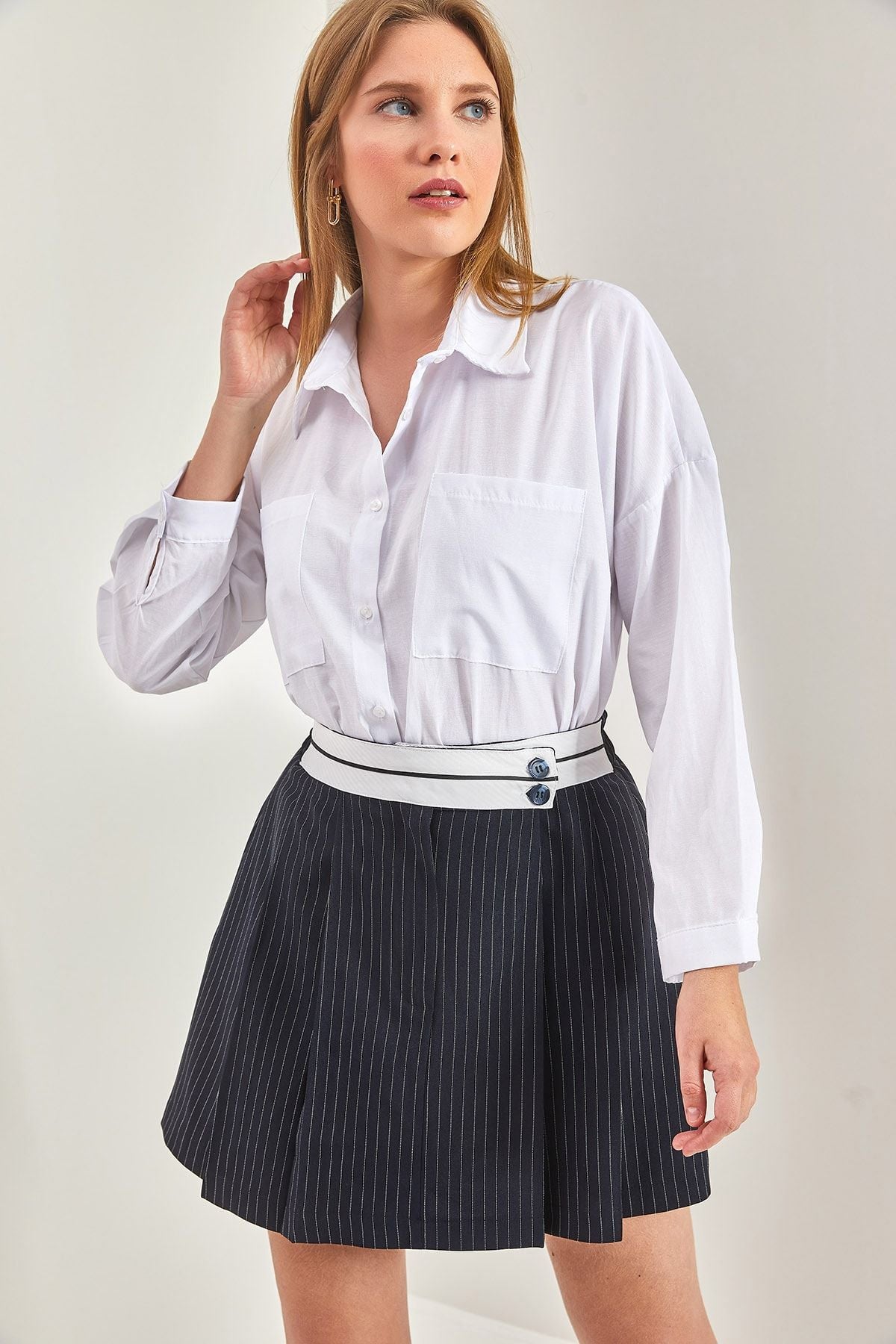 Women's waist elaborate skirt