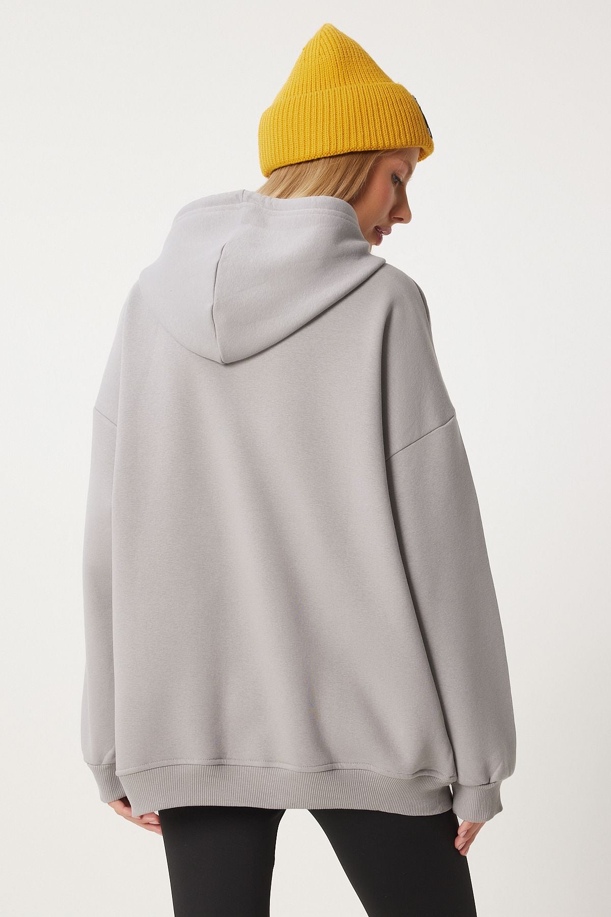 Woman Sweatshirt UB00124