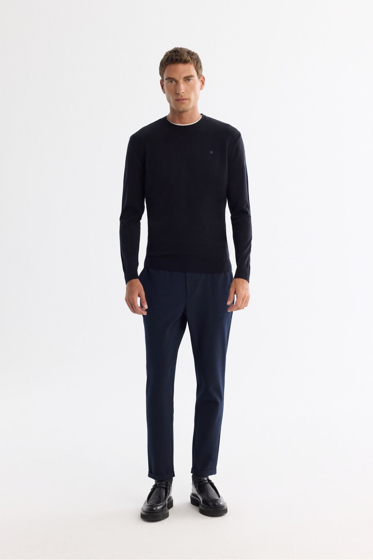 Men's navy blue bike collar -free knitwear sweater E005000