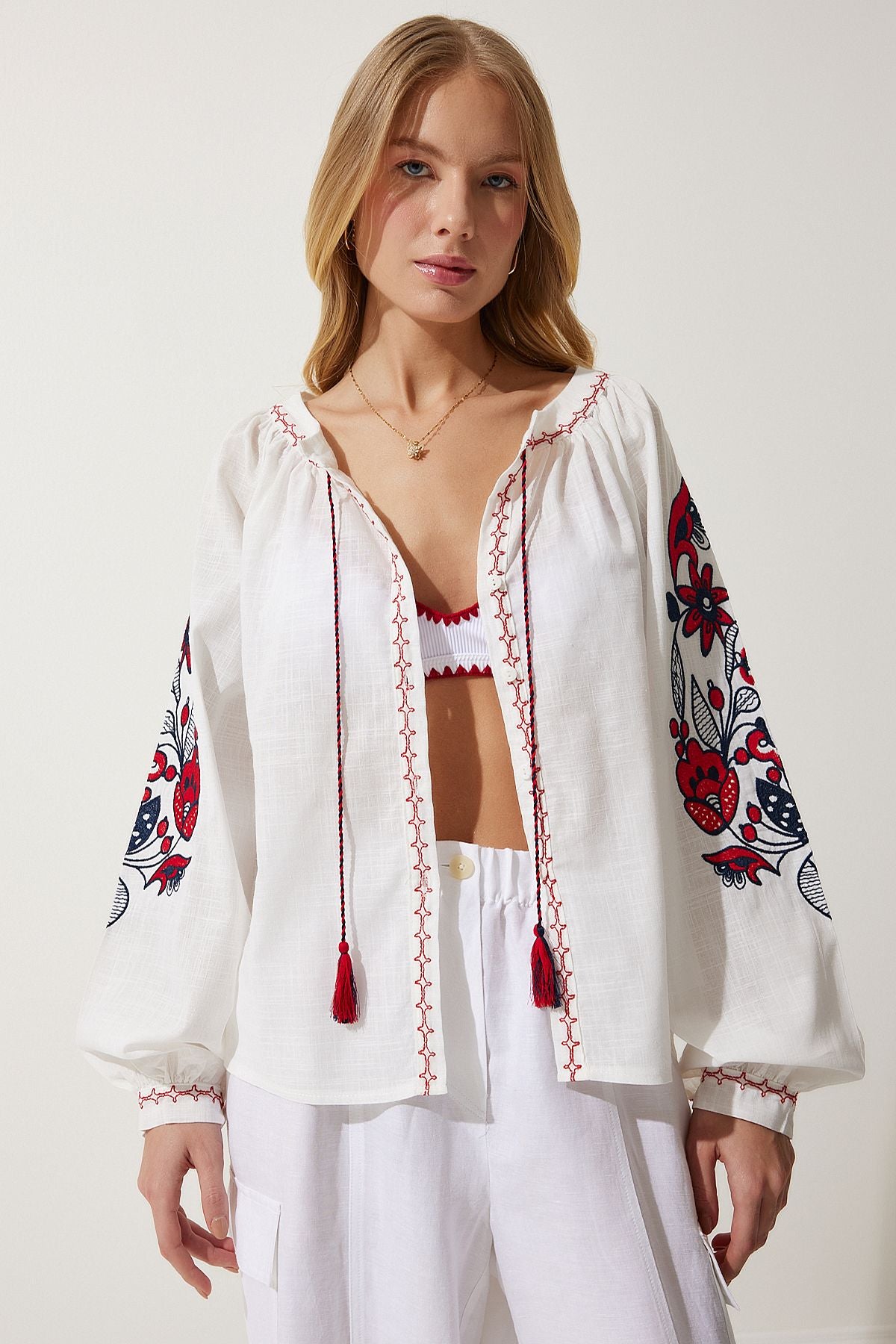 Female white embroidered button flax blouse es00151