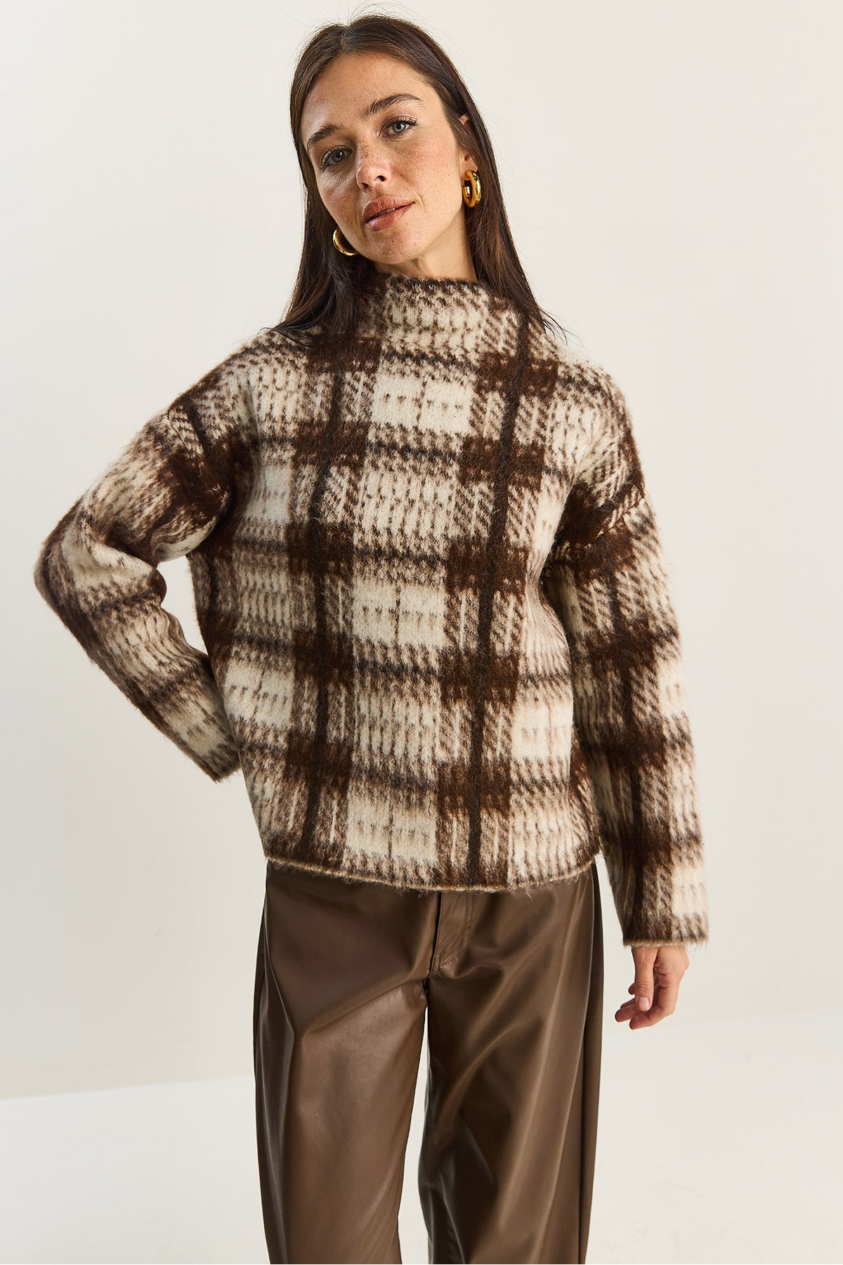 Women's Brushed Effect Checked Knitted Sweater 20258060