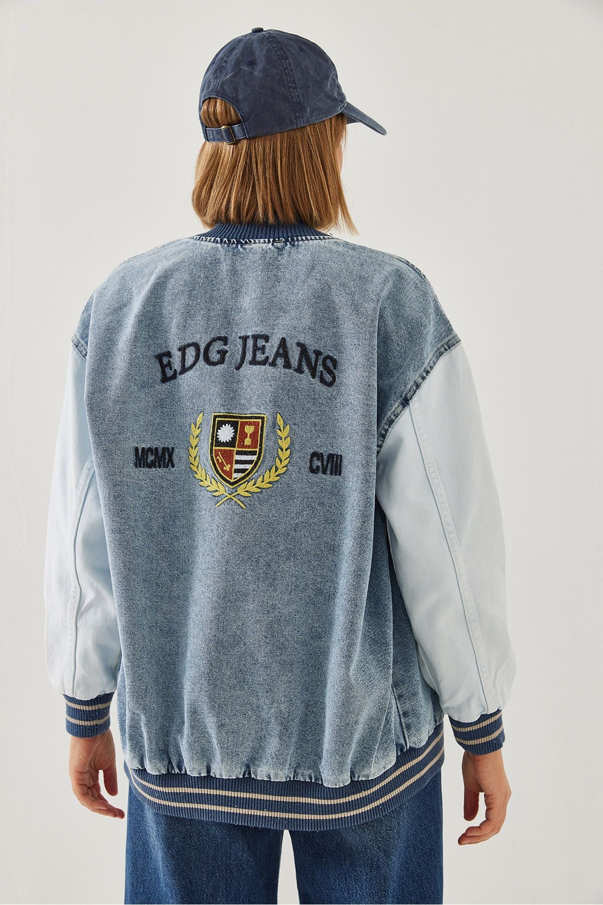 Woman embroidery Oversize Jean Jacket 85001044