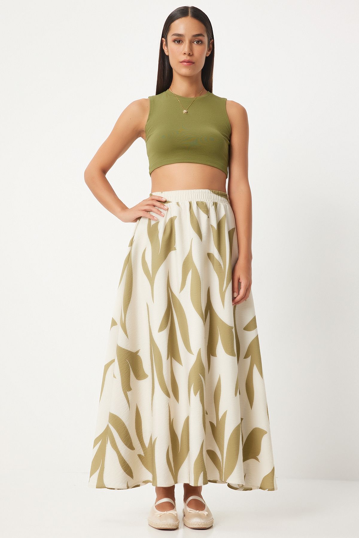 Women's Cream Oil Green Patterned Maxi Skirt DD01333