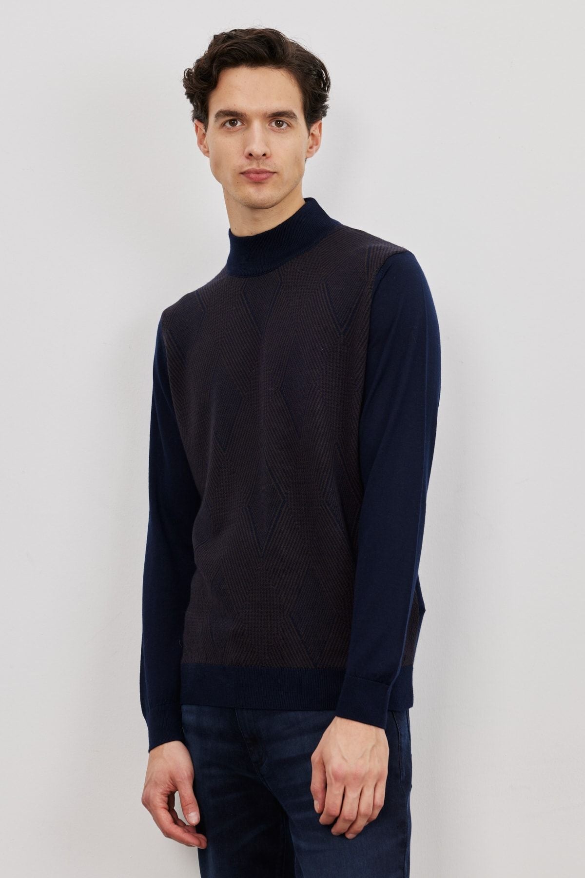 Men's navy blue-brown standard fit Normal cut half fisherman collar pattern woolen knitwear sweater