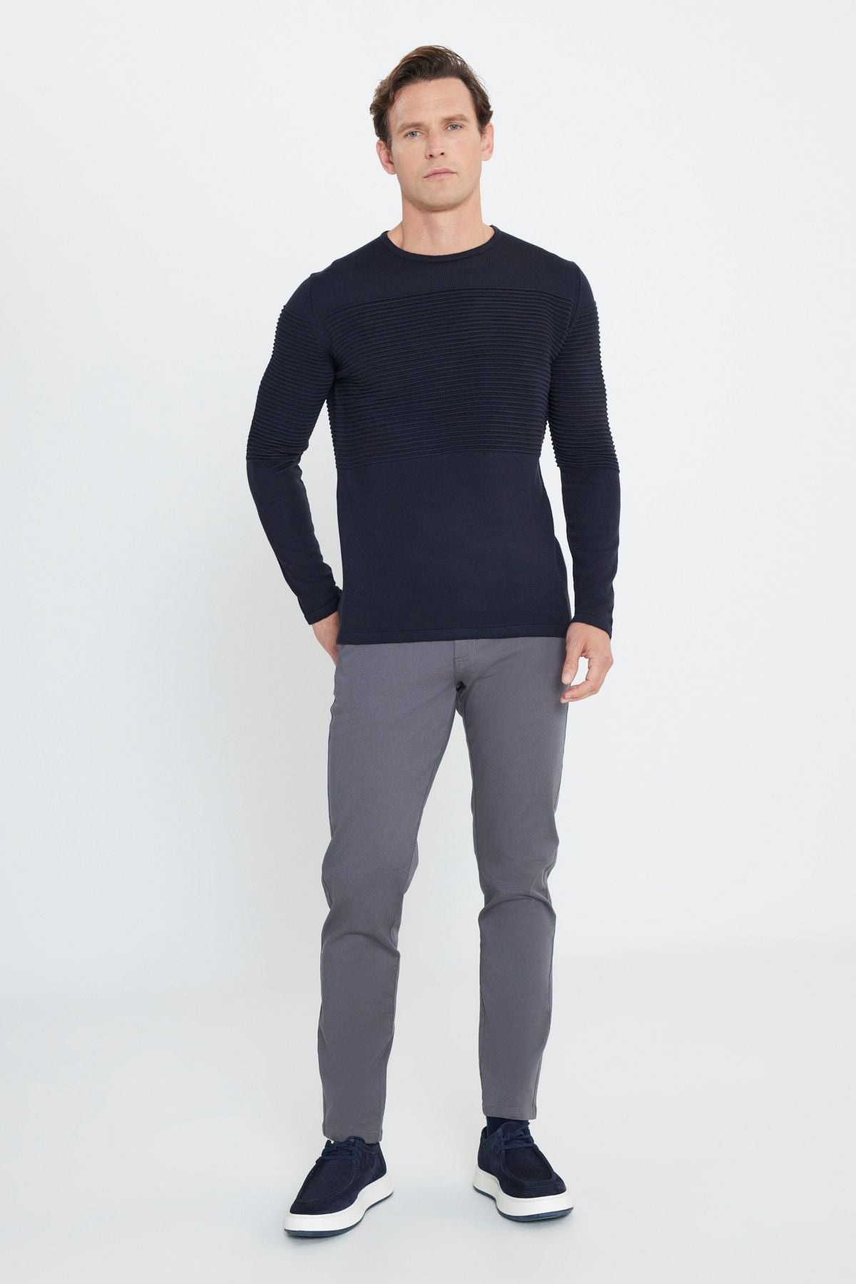 Men's Navy Blue Standard Fit Normal Cutting Normal Class