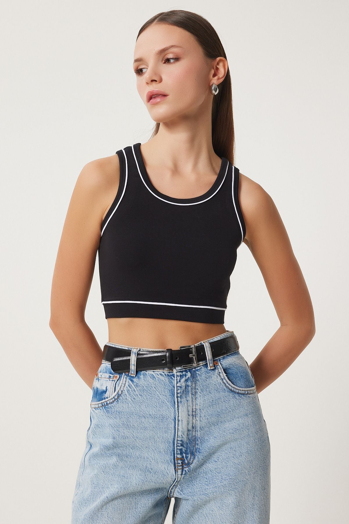 Female black lane Crop full knitted blouse US00945