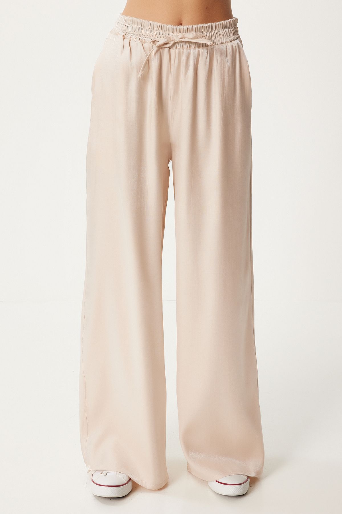 Women's cream bright surface pants an00210