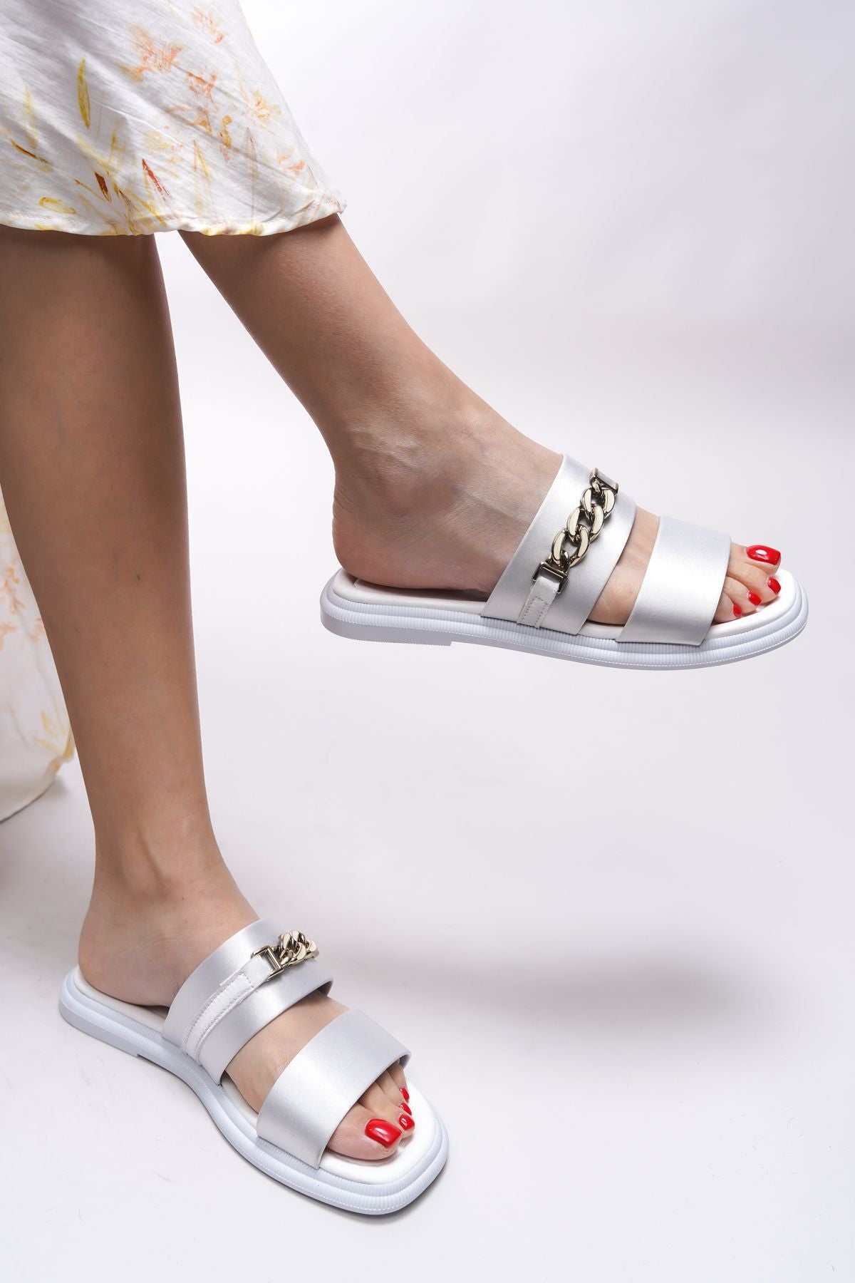 Ysareene Woman Slippers 0012450 Gray Satin
