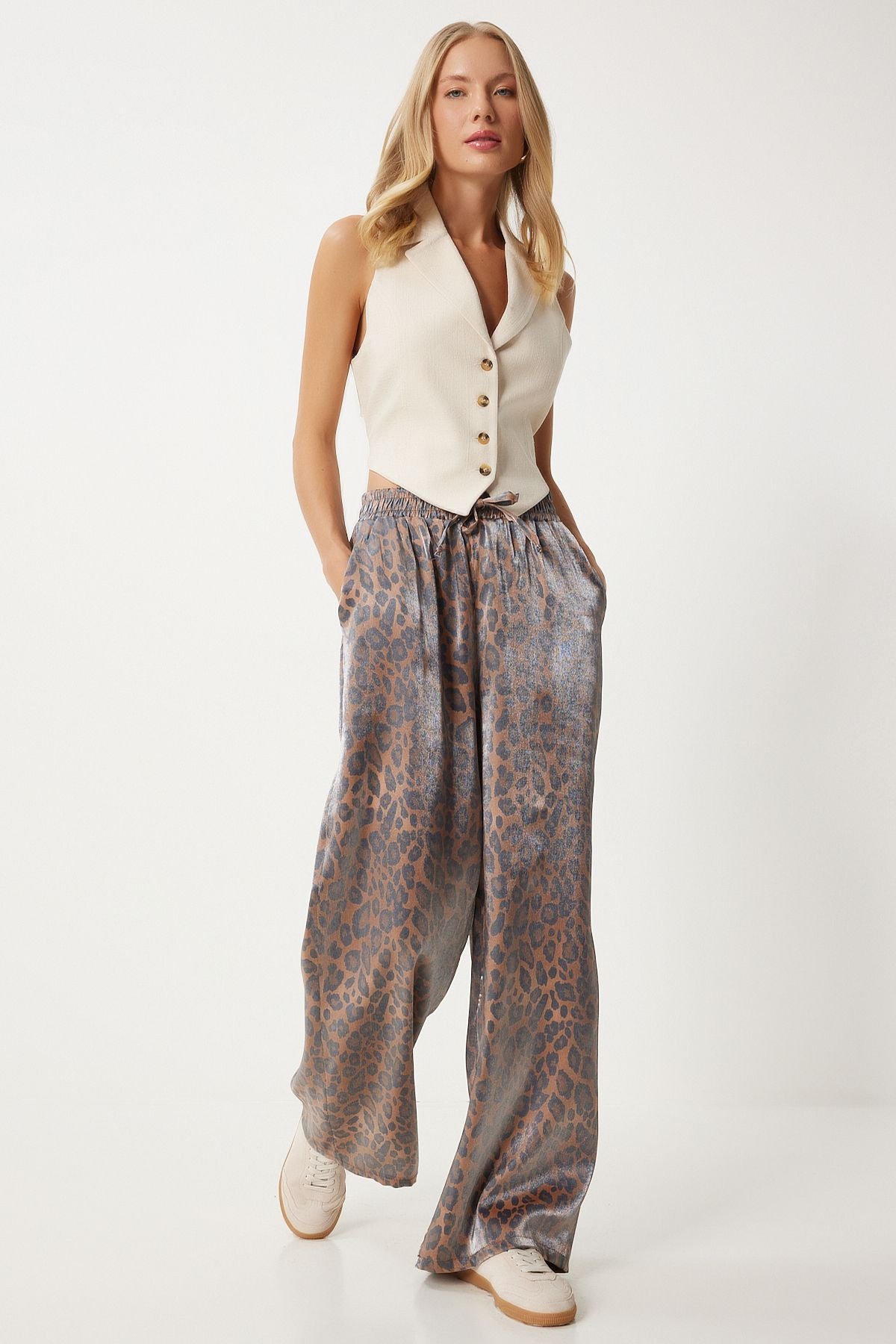 Women's black beige leopard patterned bright surface pants an00209