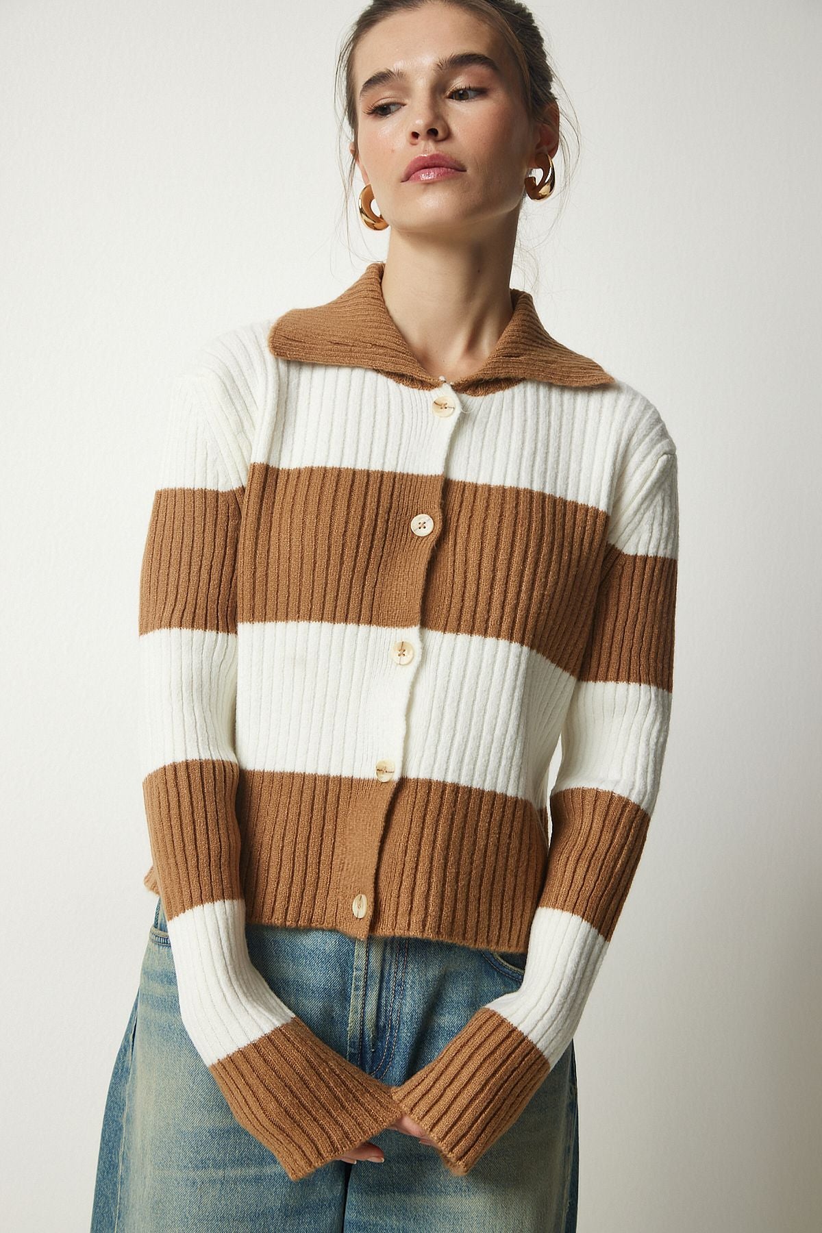 Female Biscuit Bone Polo Yaka button knitwear cardigan US00916