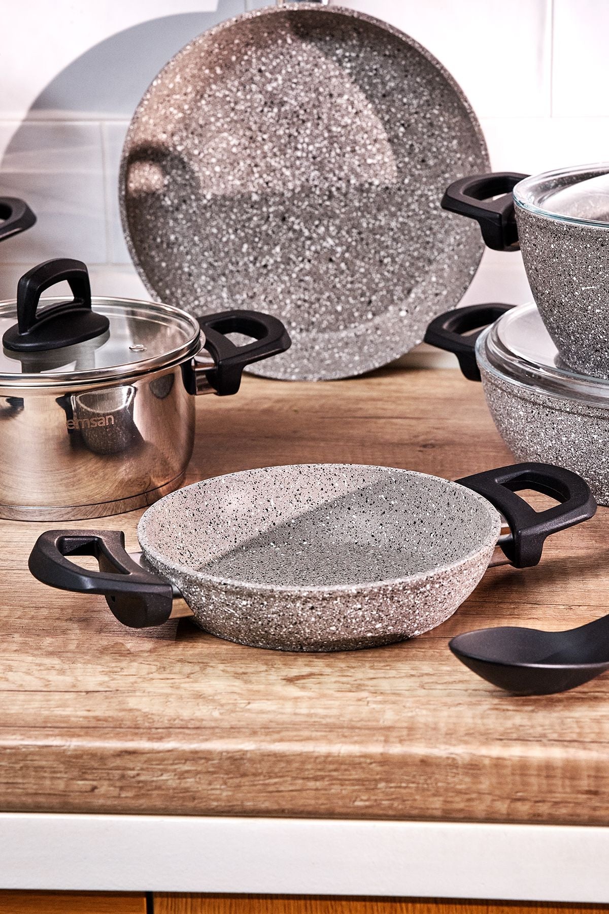 Experto 14 Piece Granite - Steel Coutes Dowry Set