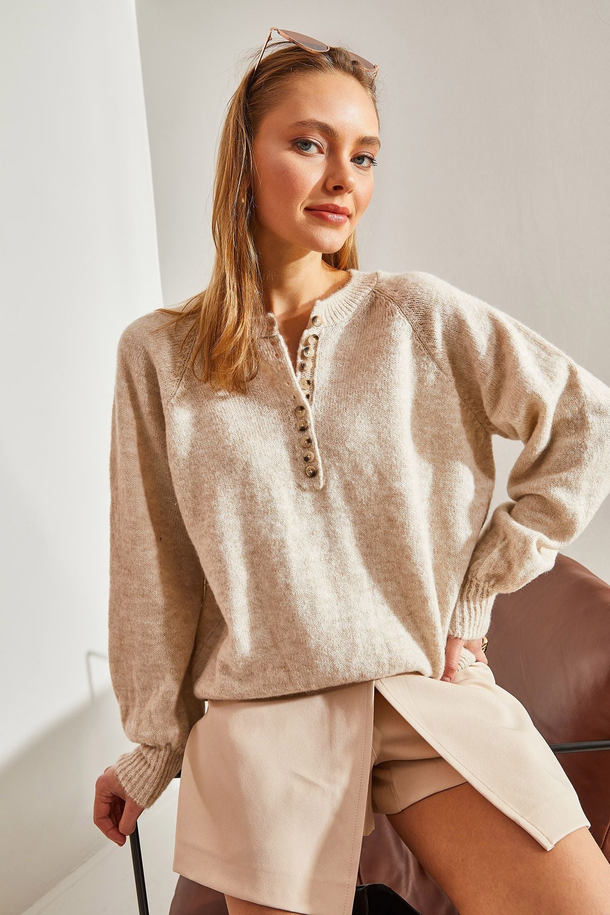 Fisherman's collar buttonhole knitwear Kazakh