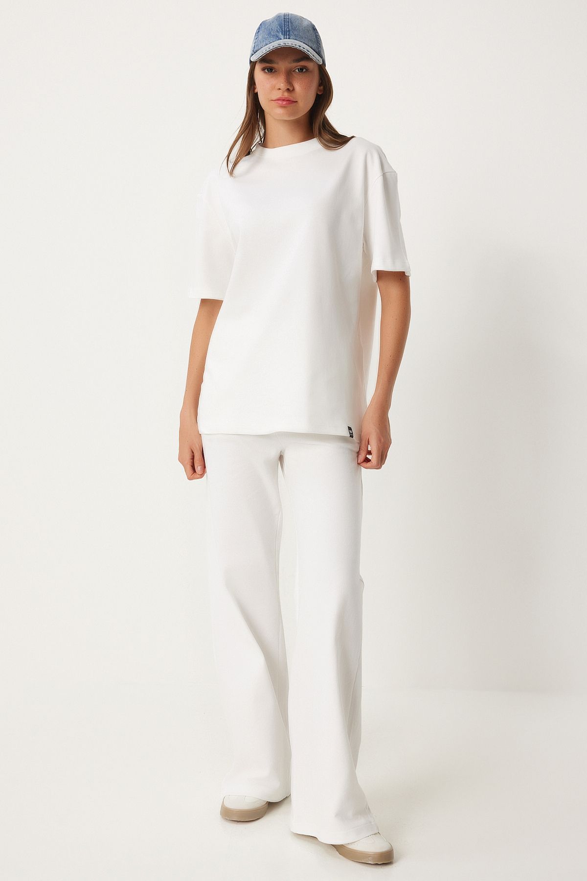 Woman White T-Shirt Knitting Satriages FN03273