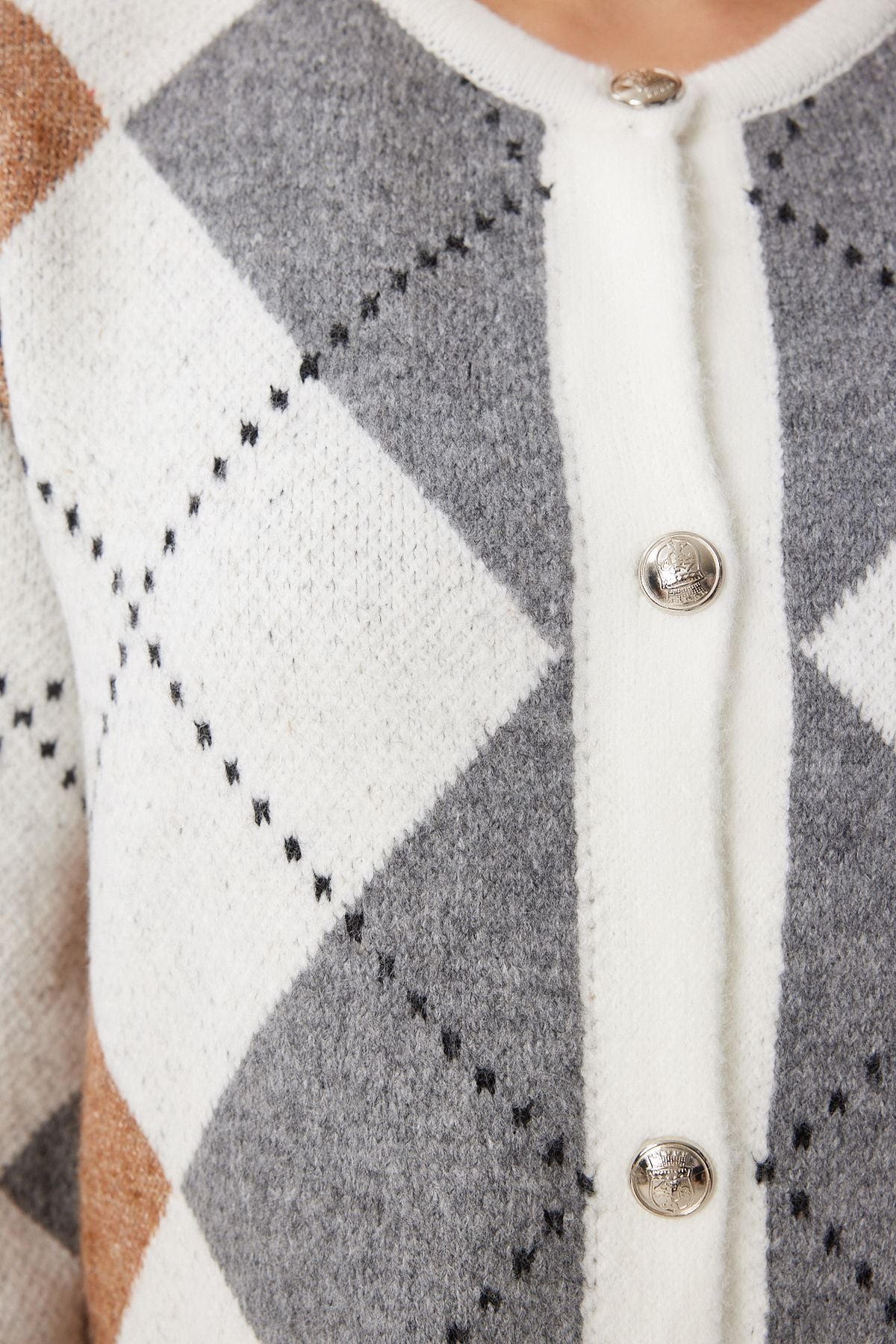 Female mink Ecru baklava patterned knitwear cardigan US00939
