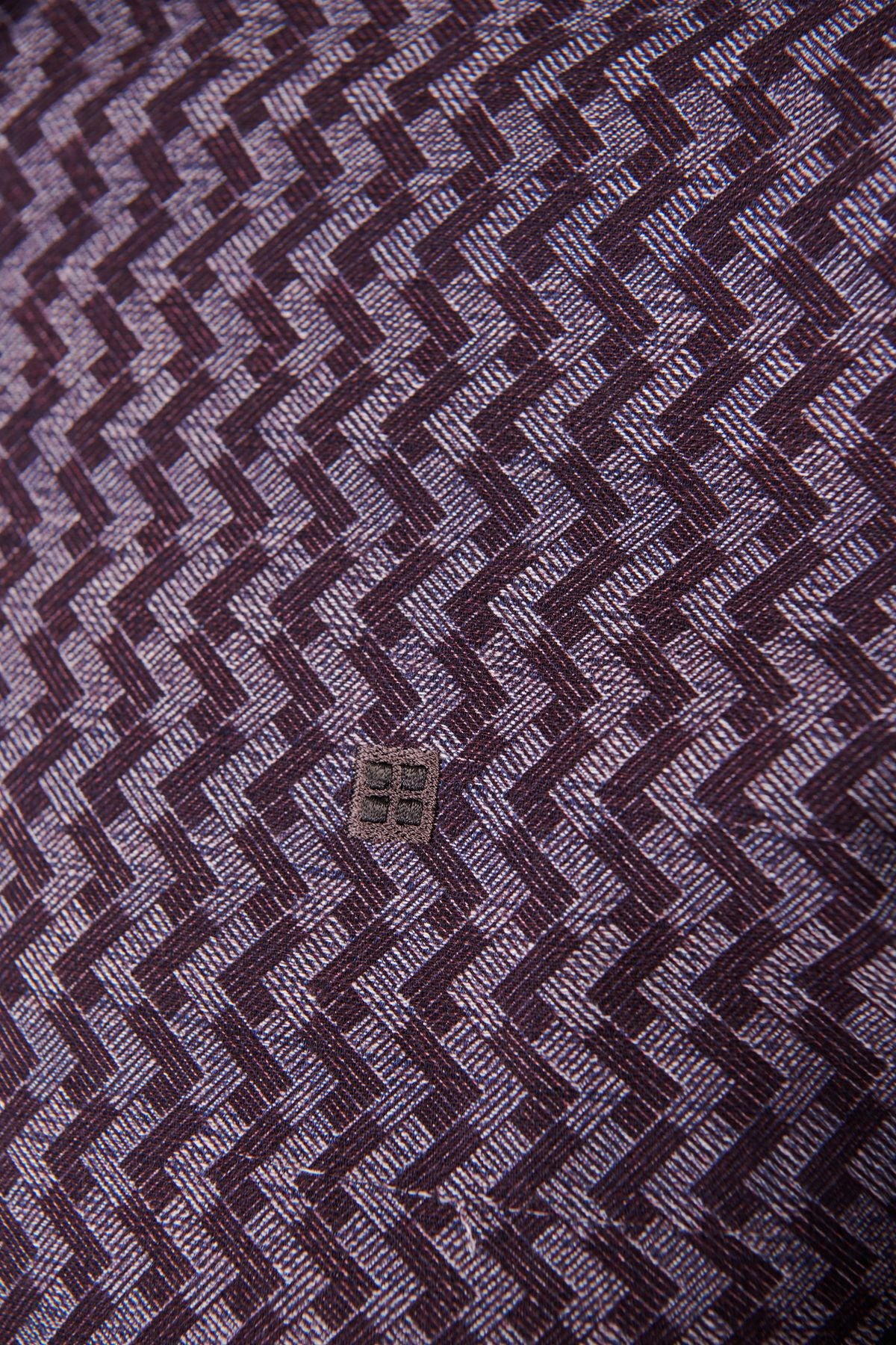 Flexible Cotton Shirt with Men's Bordeaux Buttoned Neck Pattern A32Y2145