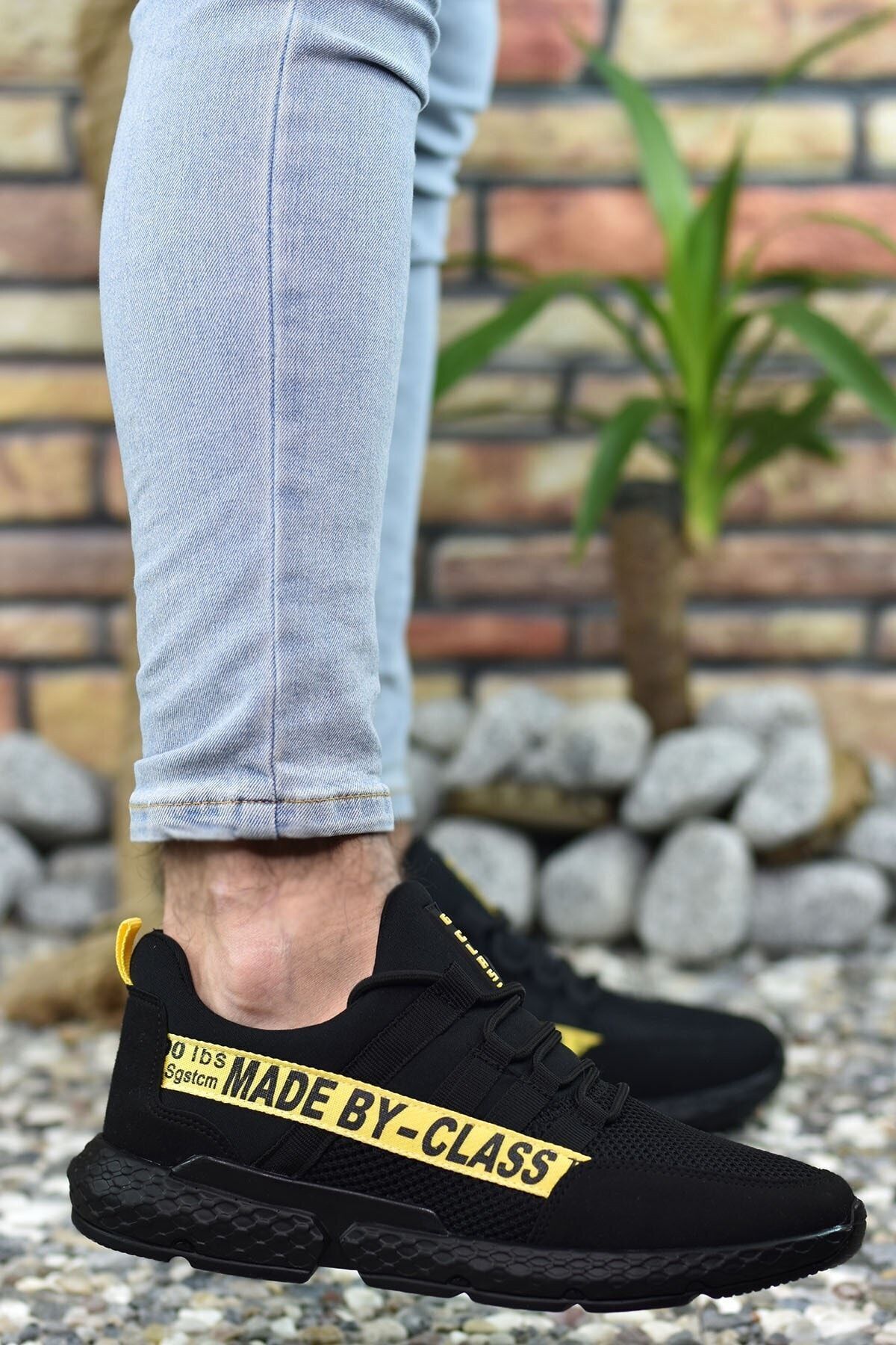 Black Yellow Men's Sneaker