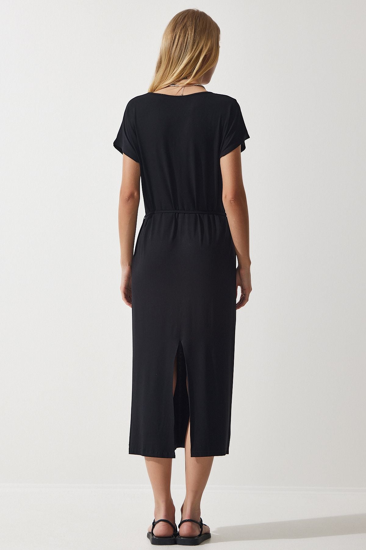Female black belt V -neck viscose dress ub00240