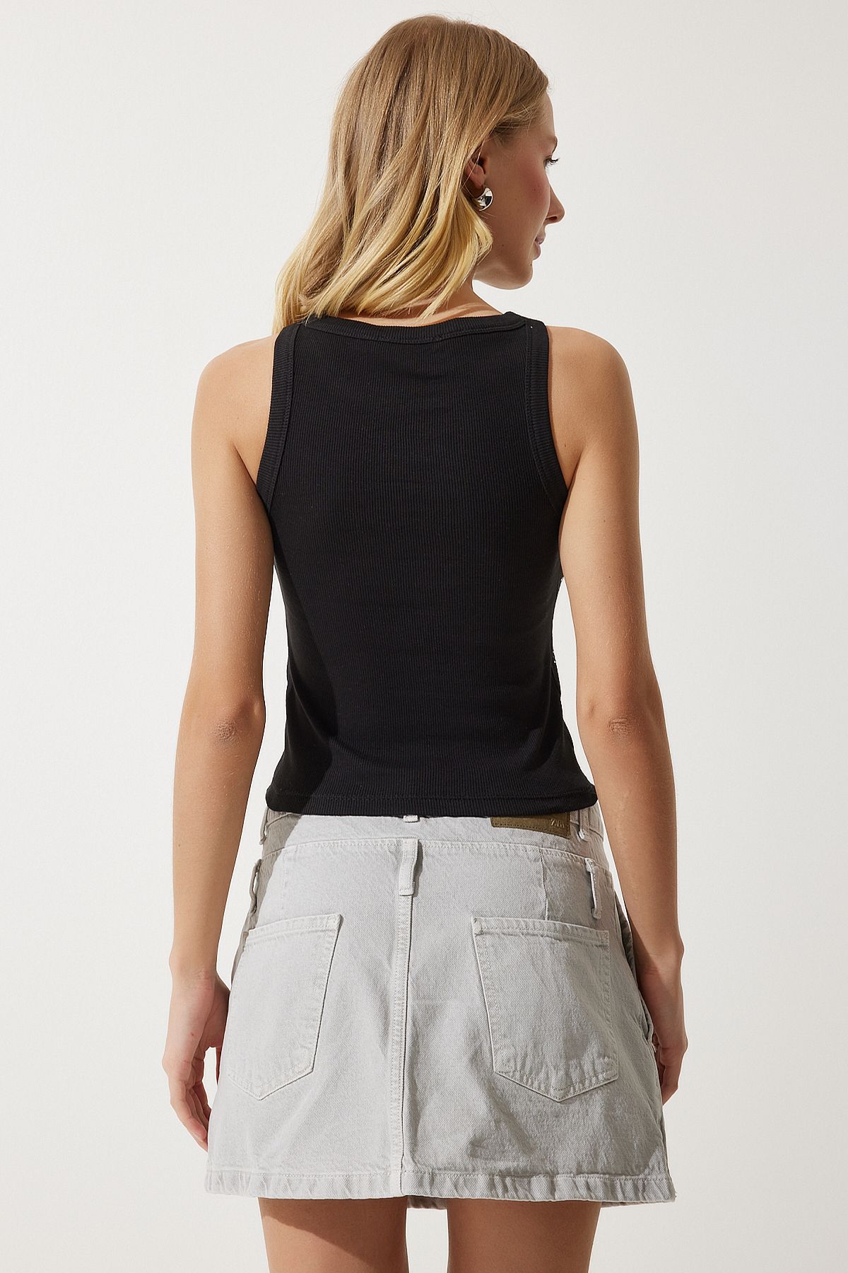 Female Black Stone Embroidered Crop Knitwear blouse NJ00144