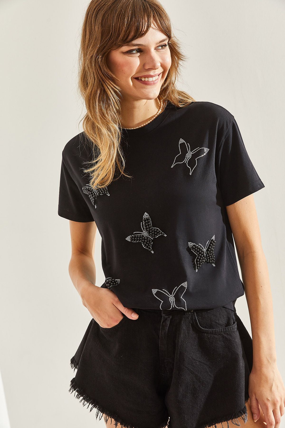 Female Pearl Stone Embroidered Combed Tshirt 60211009
