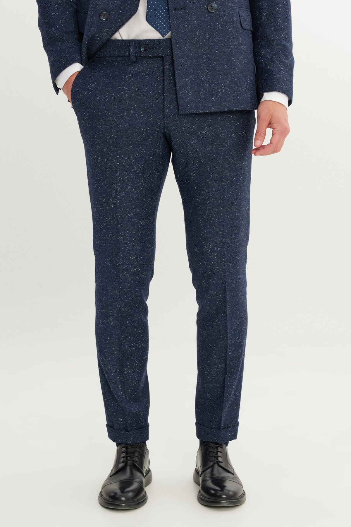 Men's navy blue slim fit narrow -cut swallow collar patterned suit suits