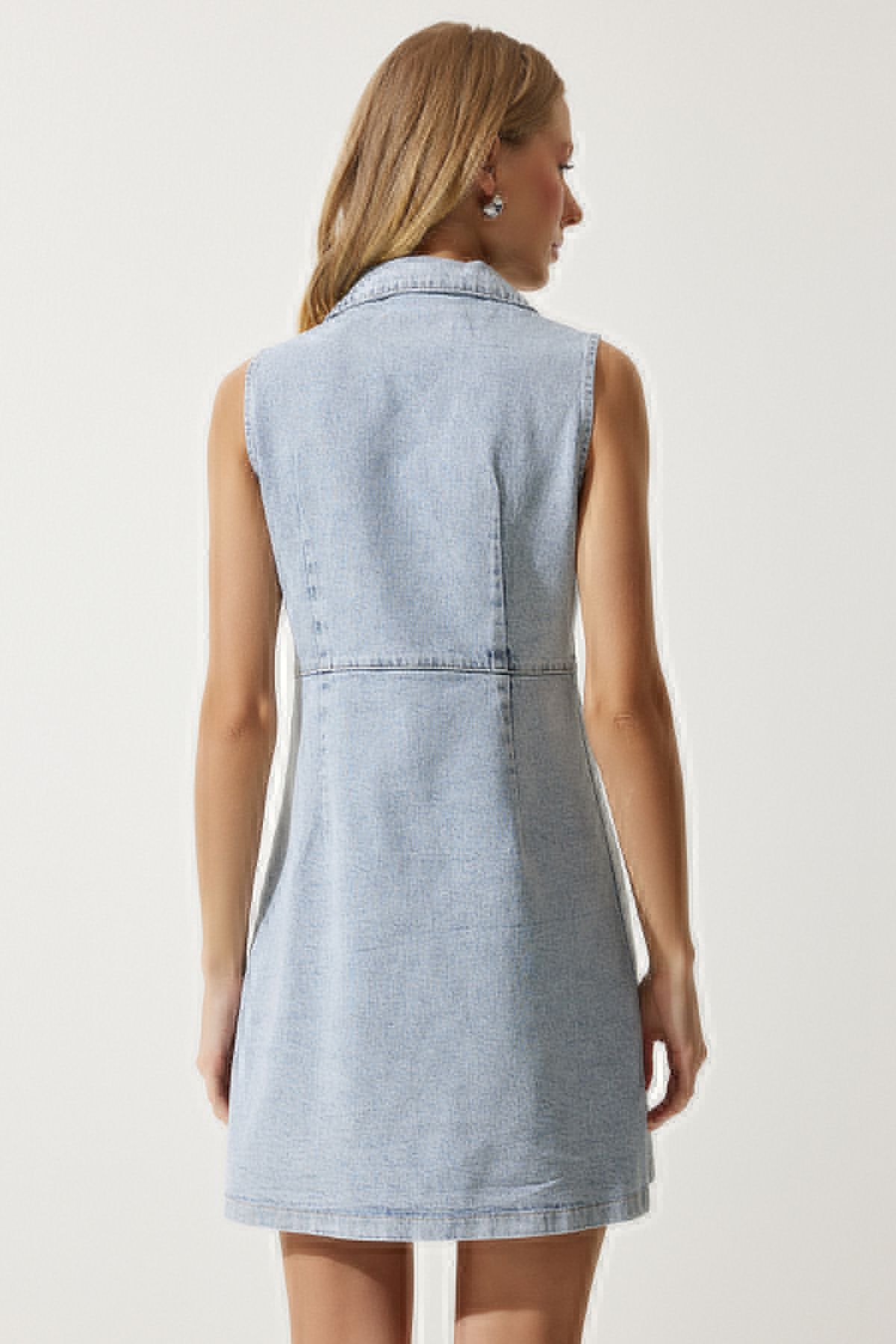 Woman Ice Blue Sleeveless Mini Denim Dress AN00185