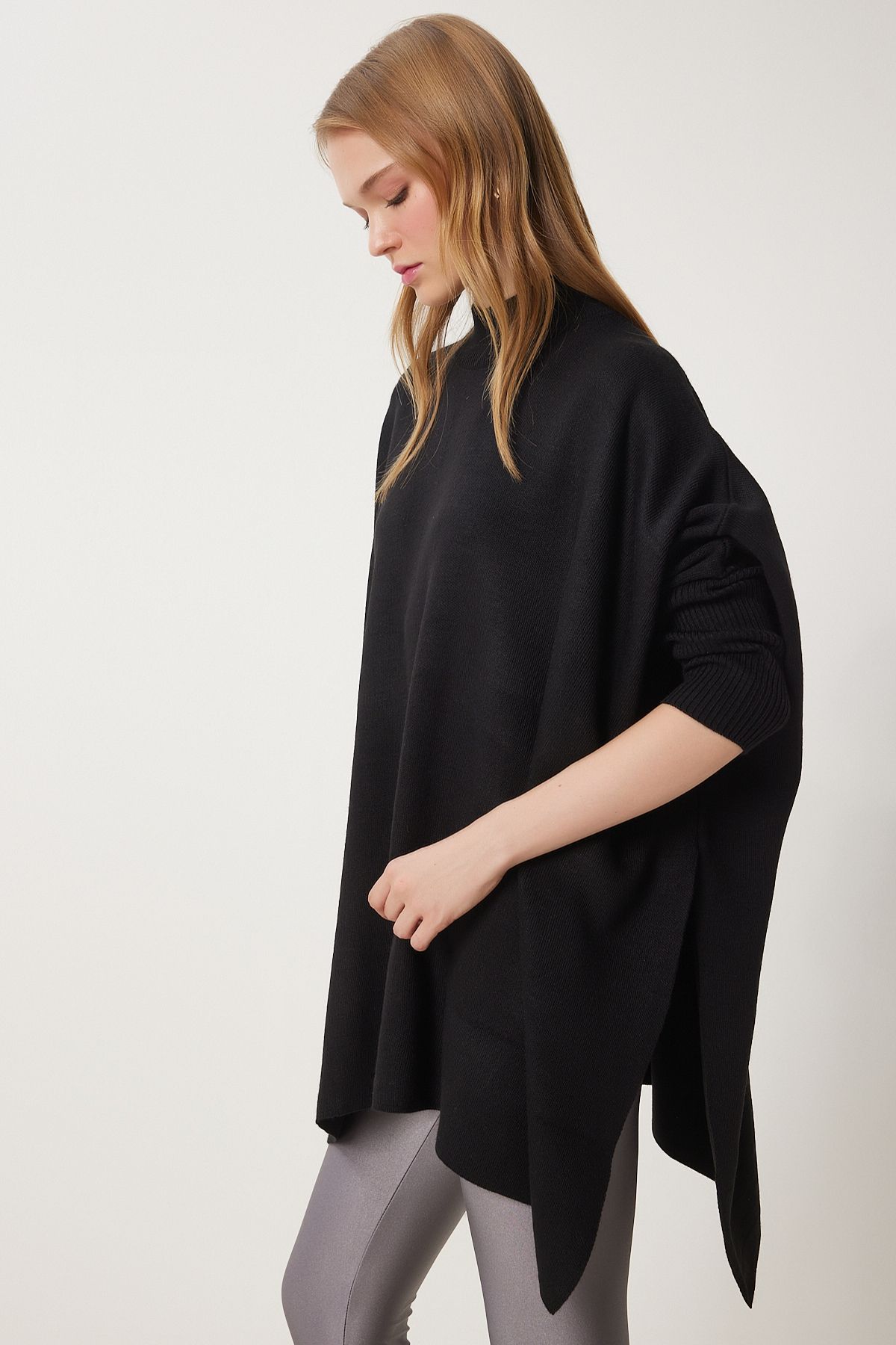 WOMEN'S Black Side Slit Oversiz Pancho Kazakh YY00005