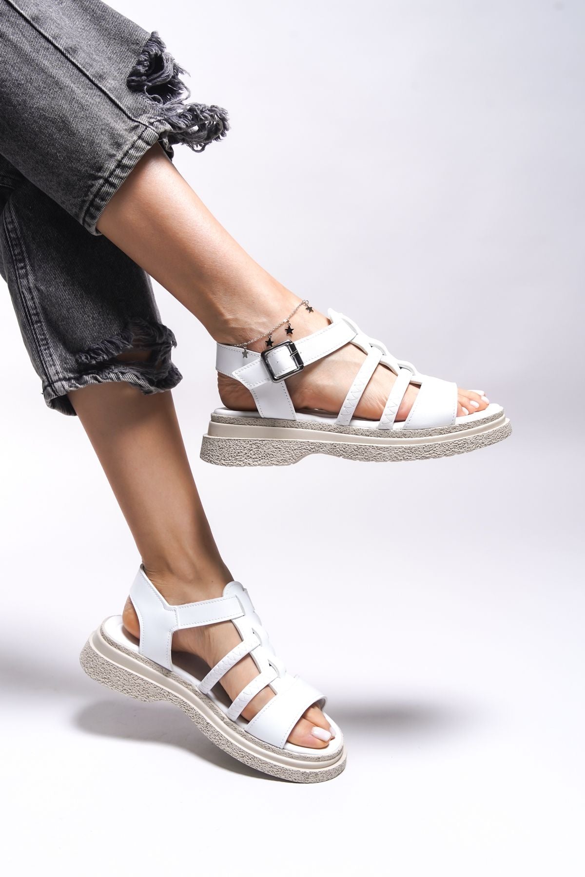 Kunzirn Woman Sandals 0012203 White Skin