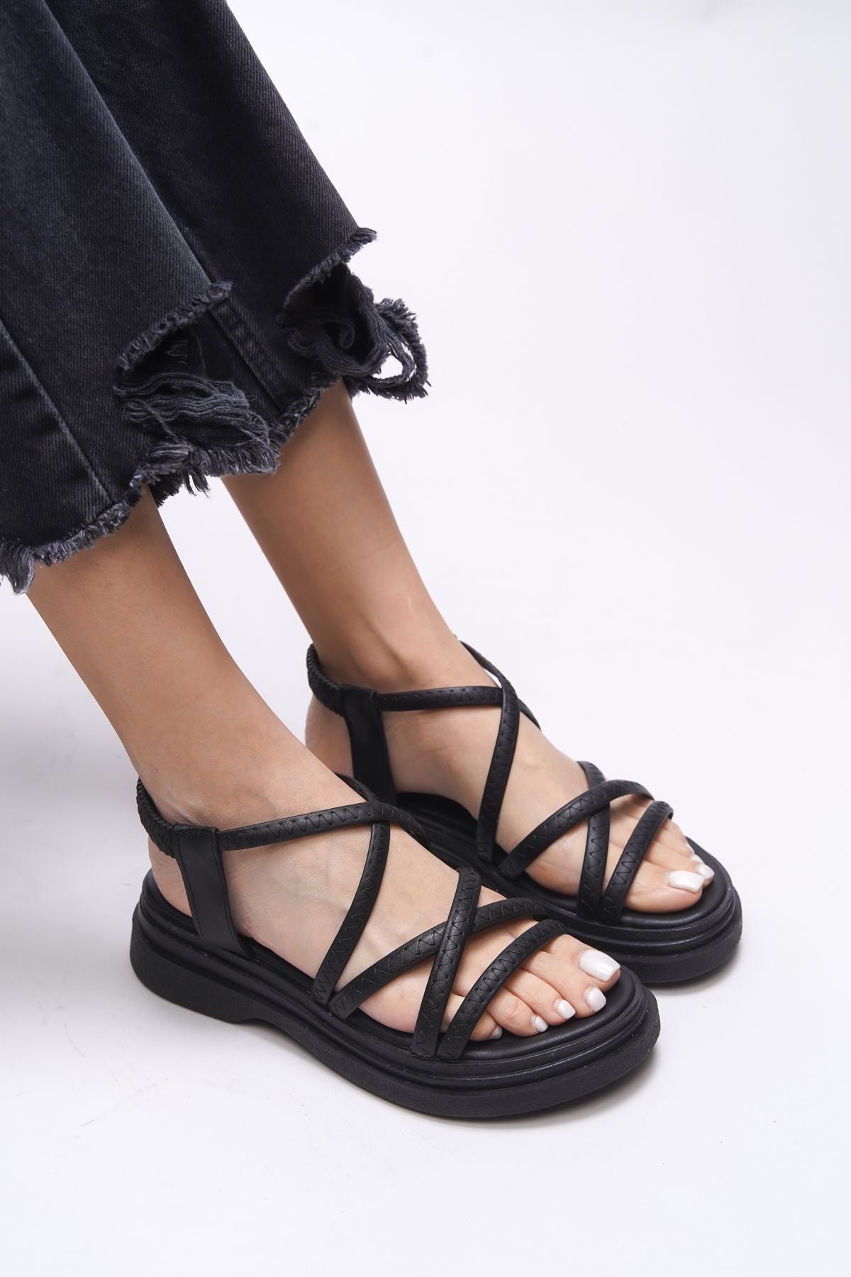 Xyrlaema Women's Sandals 0012206 Black Skin