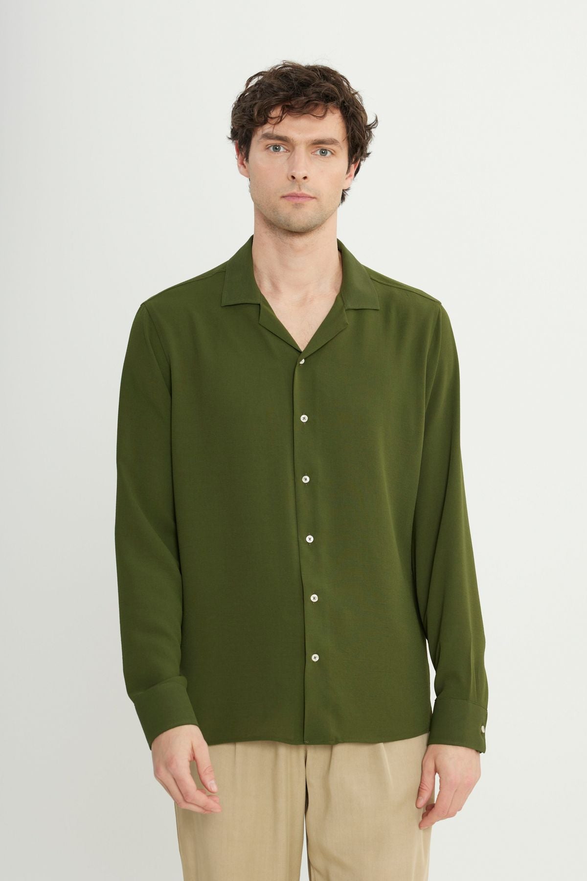 Men's Khaki Comfort Fit comfortable cut hawai collar jacquard shirt