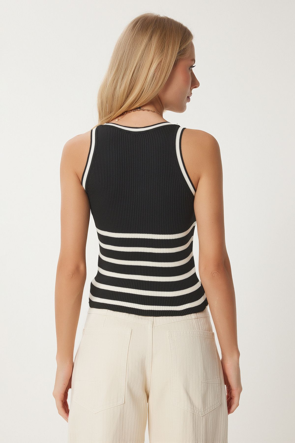 Female black cream striped knitwear blouse FN03451