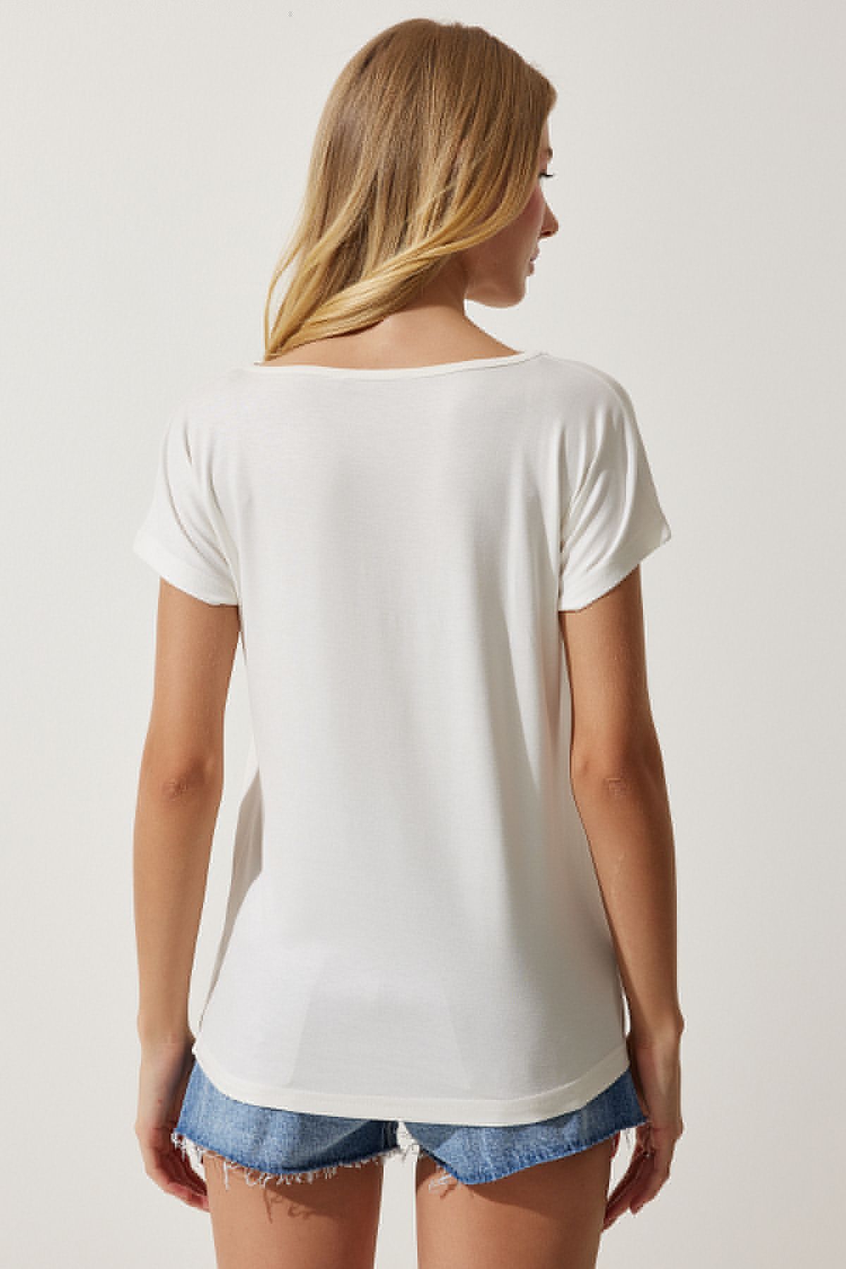 Female ecru lace detailed viscose blouse EN00607
