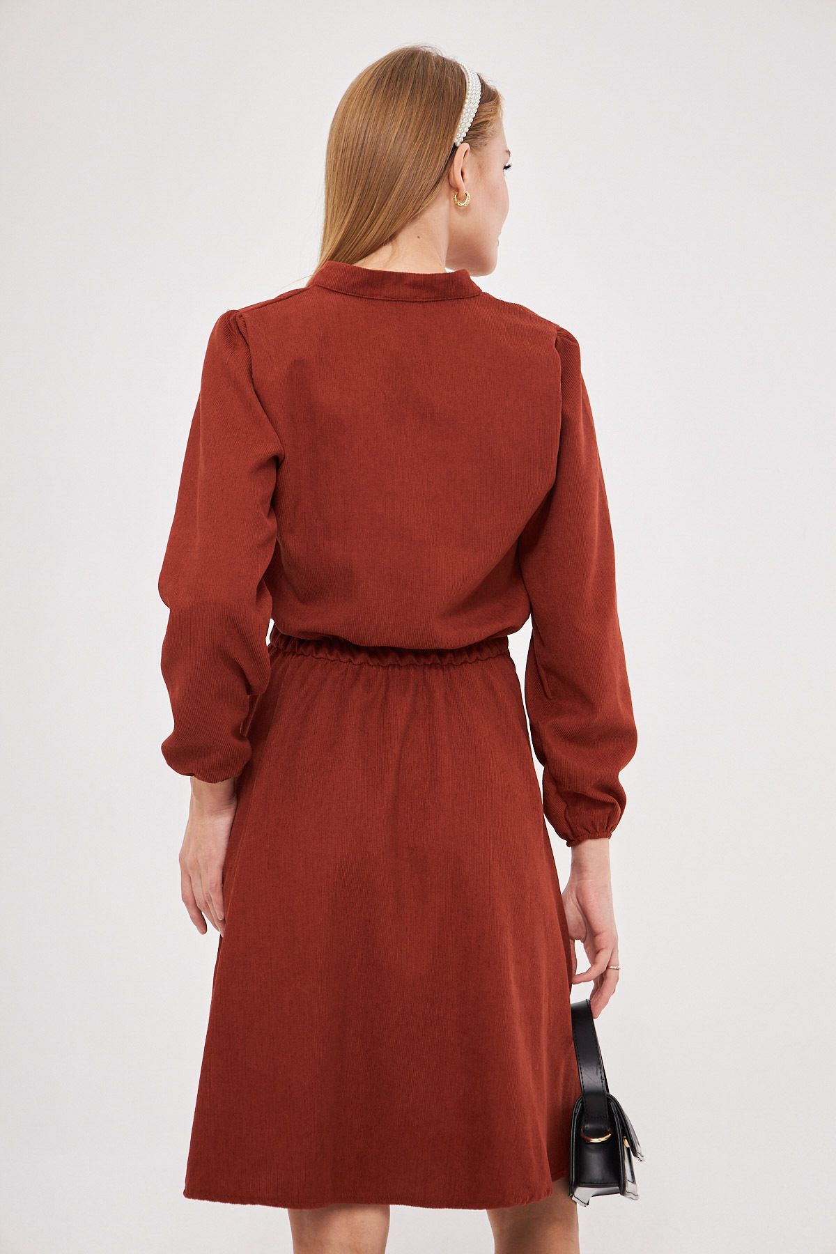 Female Tile Velvet V-Yaka Waist Tire Thin Fravable Clash Dress ARM-25K001049