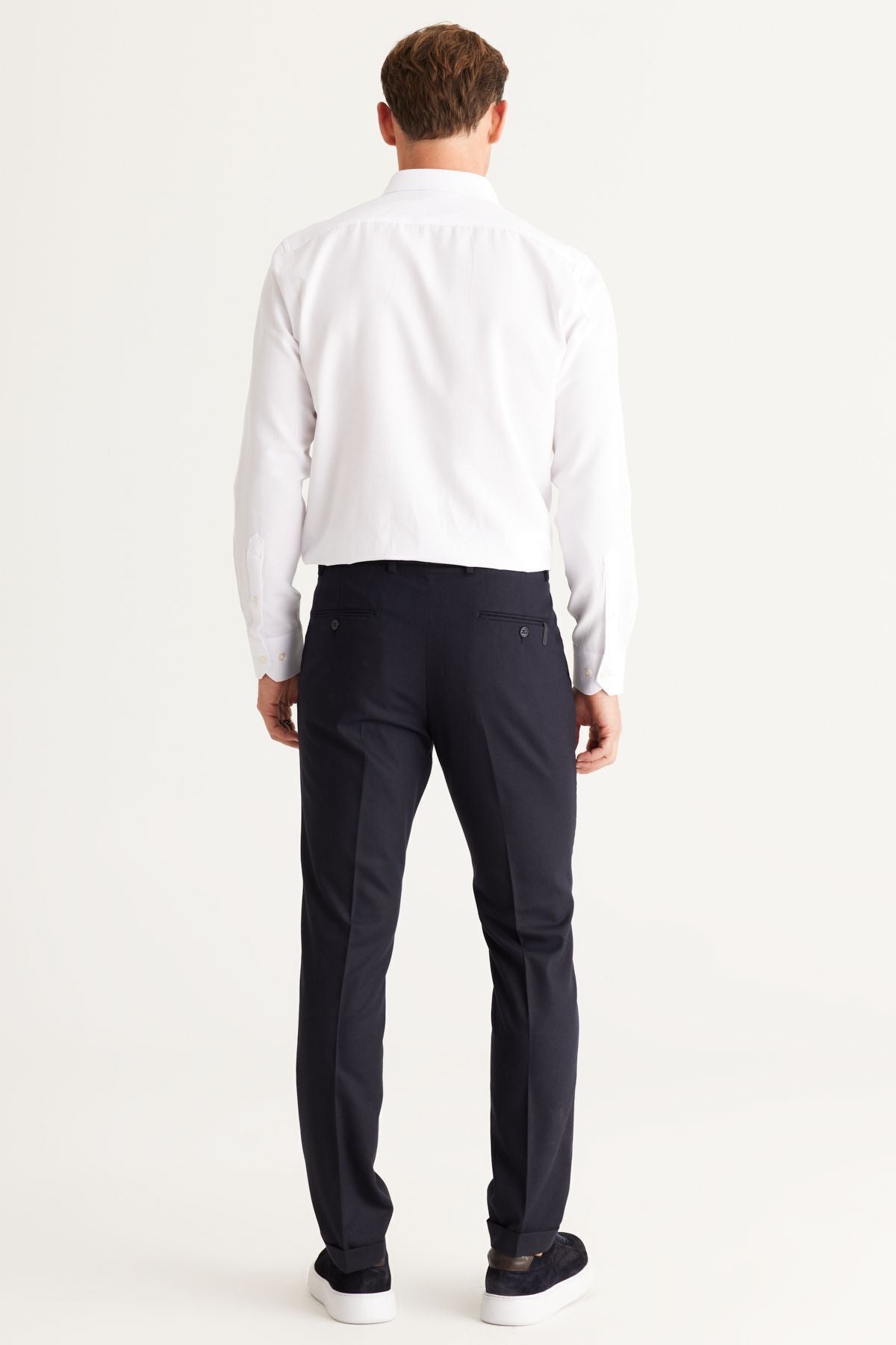 Men's navy blue slim fit narrow cutting side pocket with waist waist tire classic fabric pants