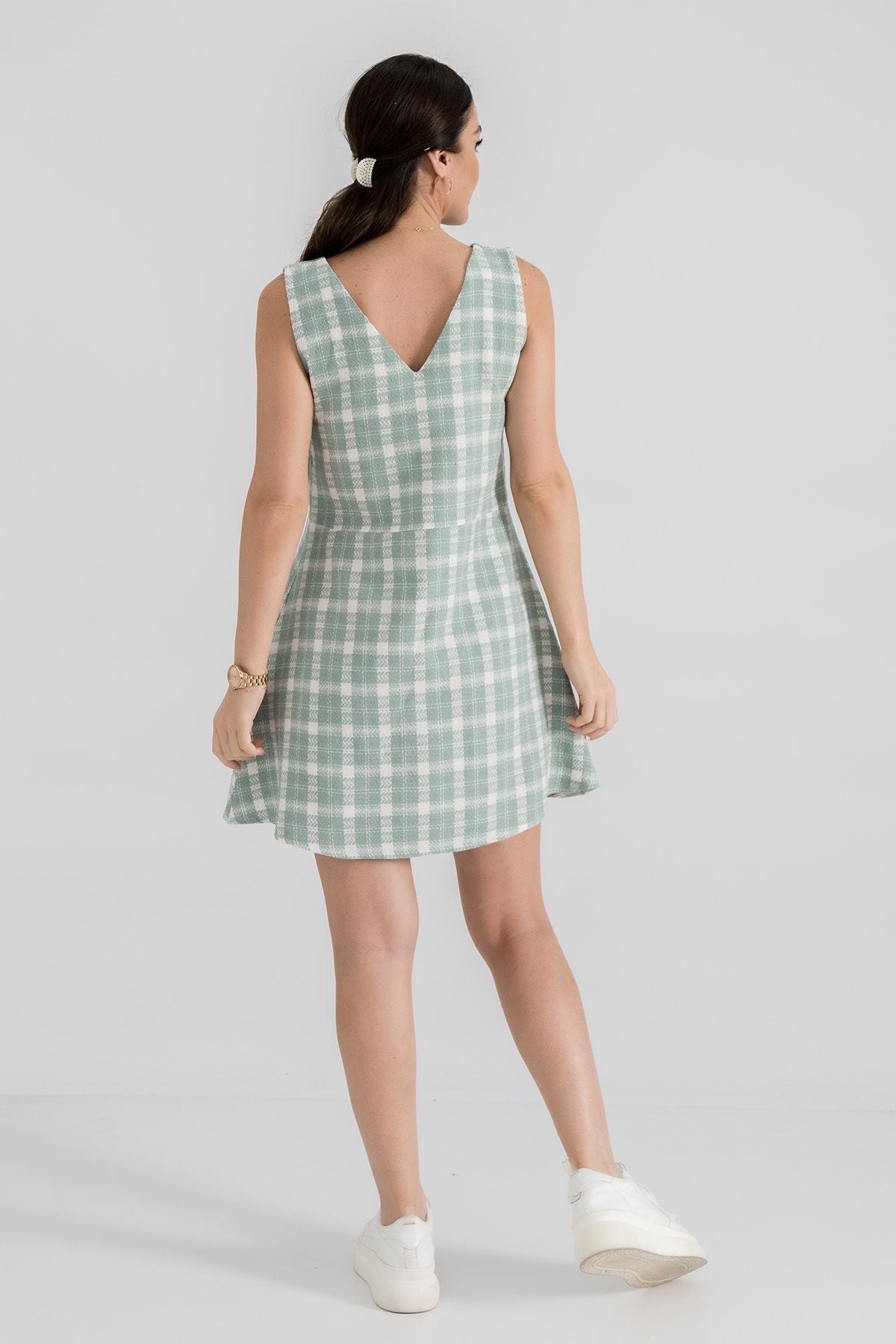 Female Mint Tüvit Front Rear V-Neck Sleeveless Clash Mini Dress ARM-24K001073