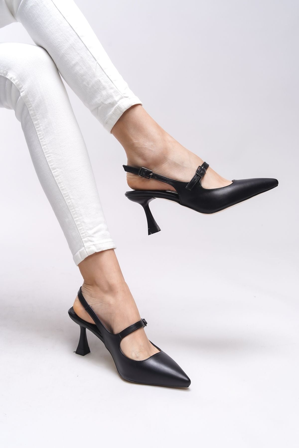 Melilendra Behind Woman Open Pointed Nose Stiletto 0012701 Black Skin