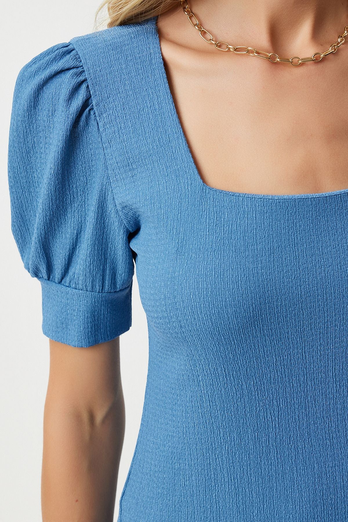 Woman indigo blue square collar balloon sleeve knitted blouse DD01051
