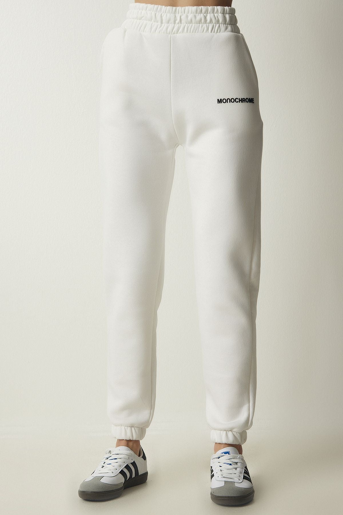 Female Ecru Shardon Knitting Tracksuit Set NJ00134
