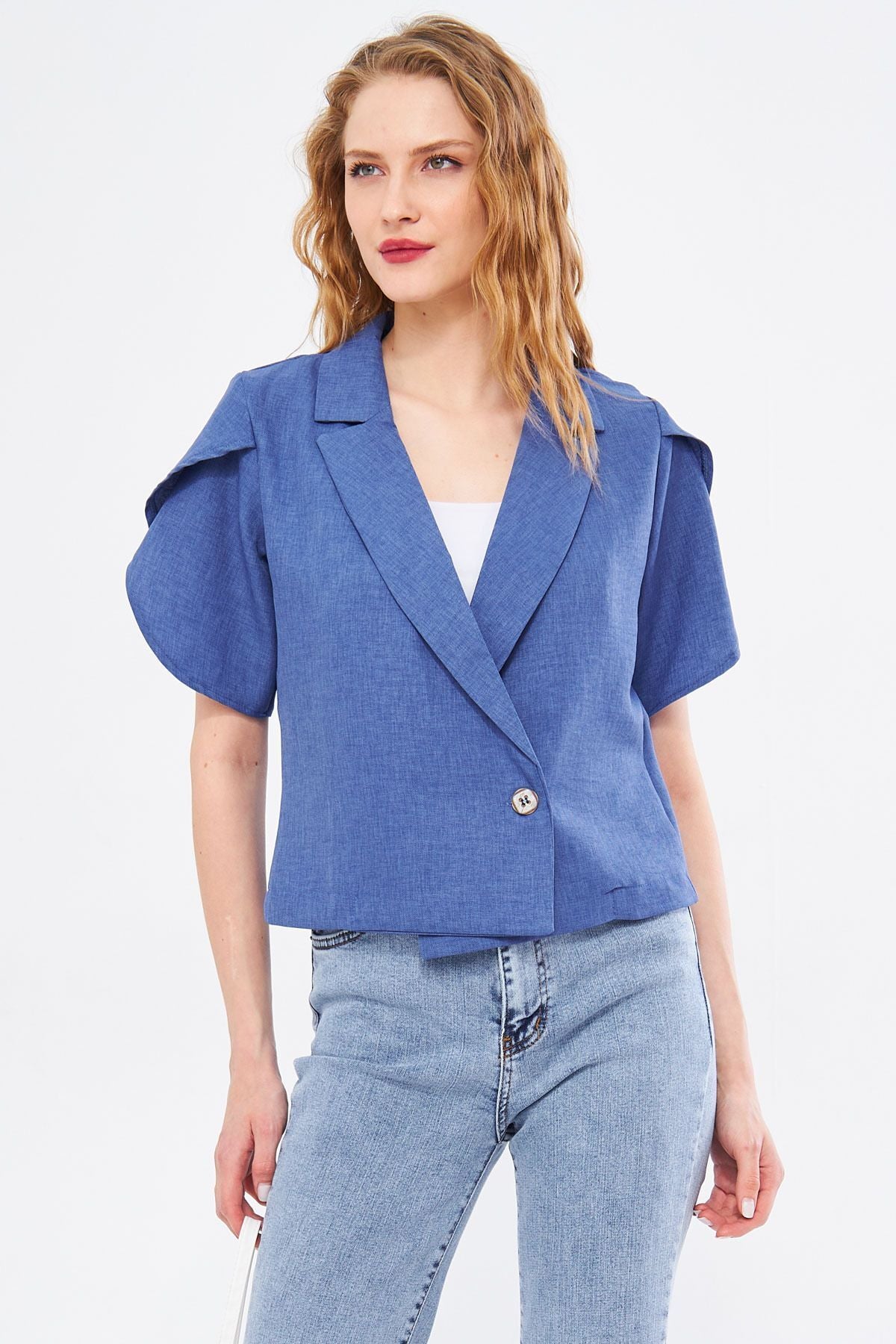 Woman Dark blue ikosiokto jacket handle slit detailed crop short sleeve ARM-24Y001048