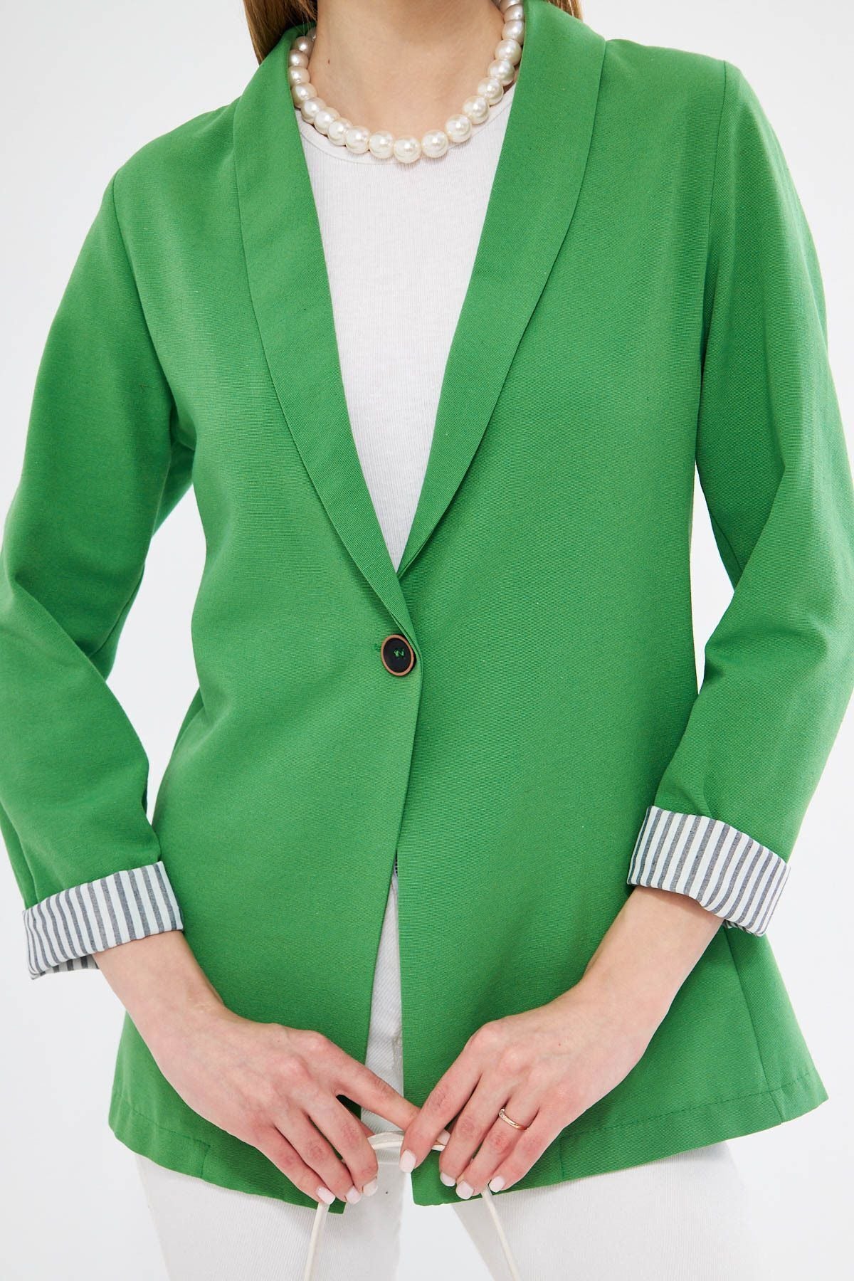 WOMEN LIGHT GREEN ARM INSIDE SINGLE buttoned jacket ARM-22K001122