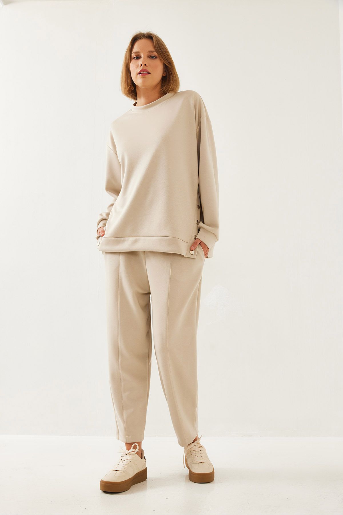 Women's sides button detailed upside -down team 60351257