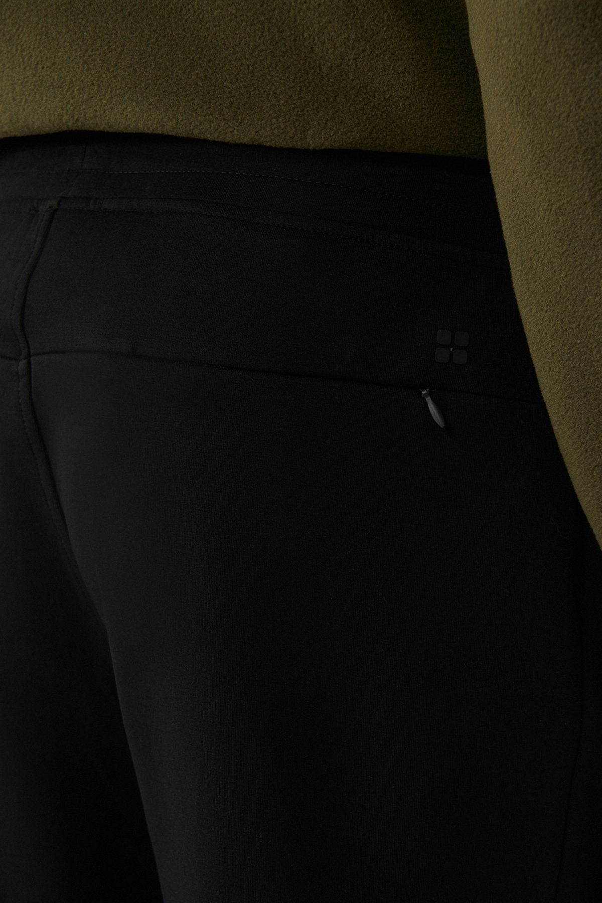 Men's black flexible interlok fabric rubber tracksuit six B003400