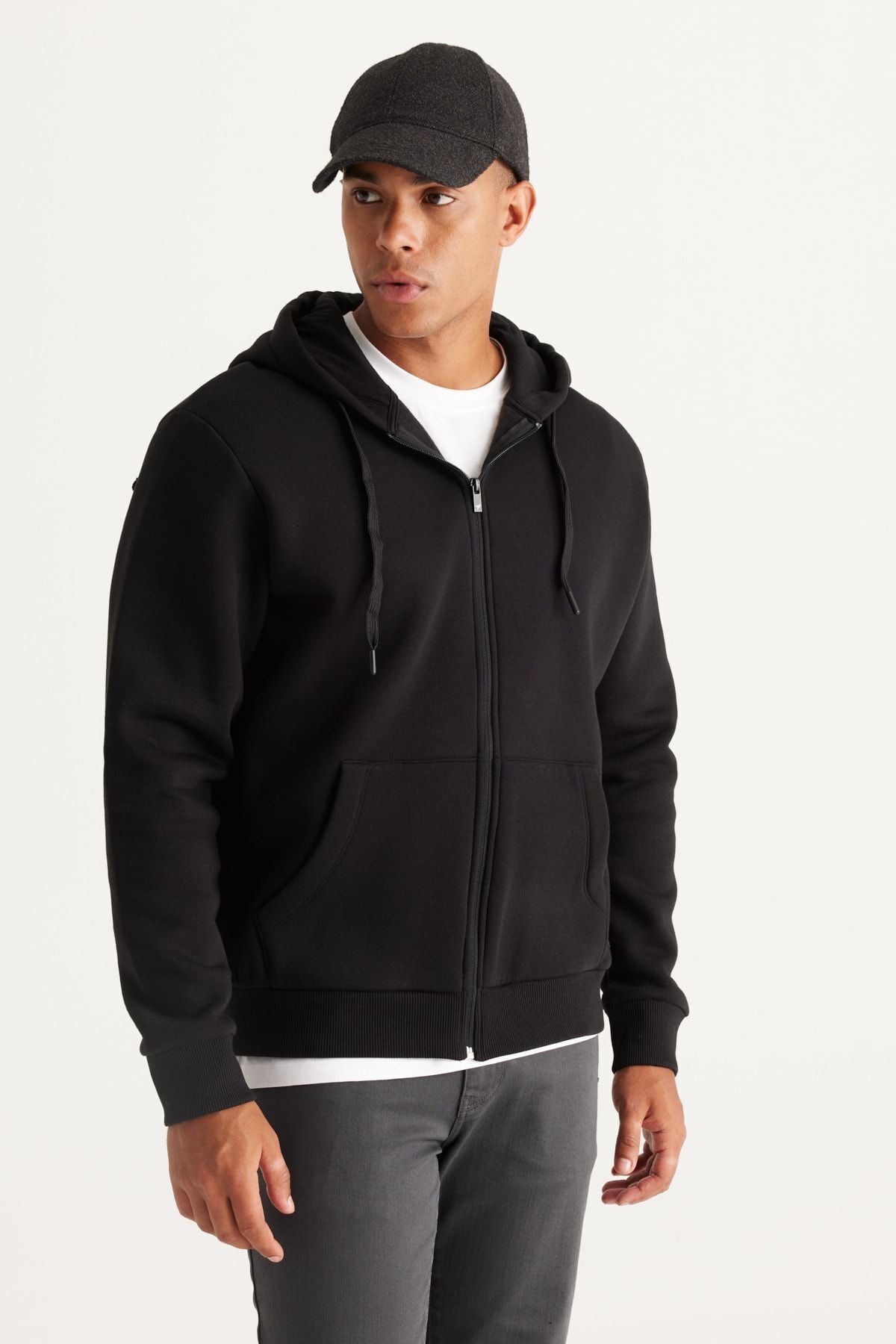 Men's Black Standard Fit Normal Cutting Içi Polar 3 -Tick Hoped Zippered Sweatshirt Jacket