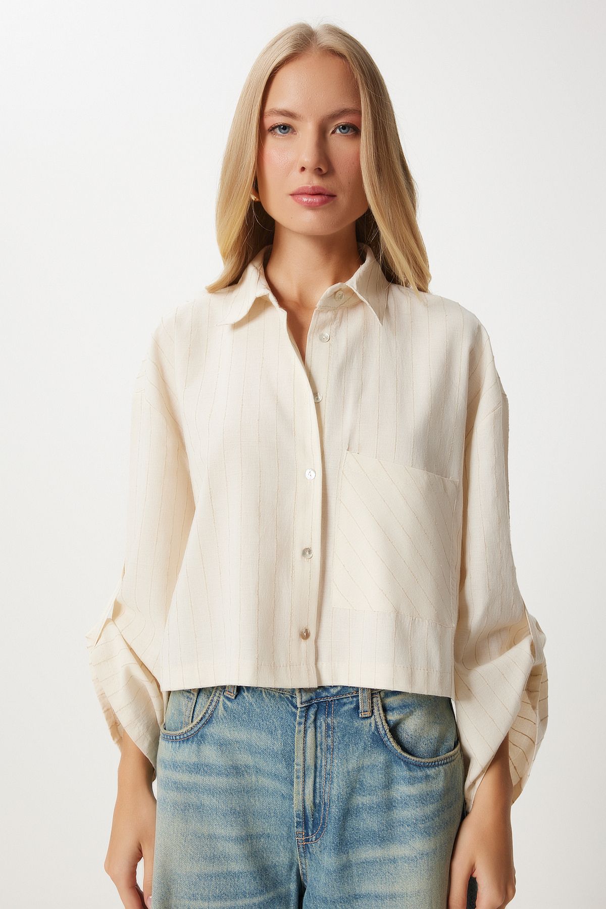 Women's Cream Fine striped Crop ogin shirt DM00140