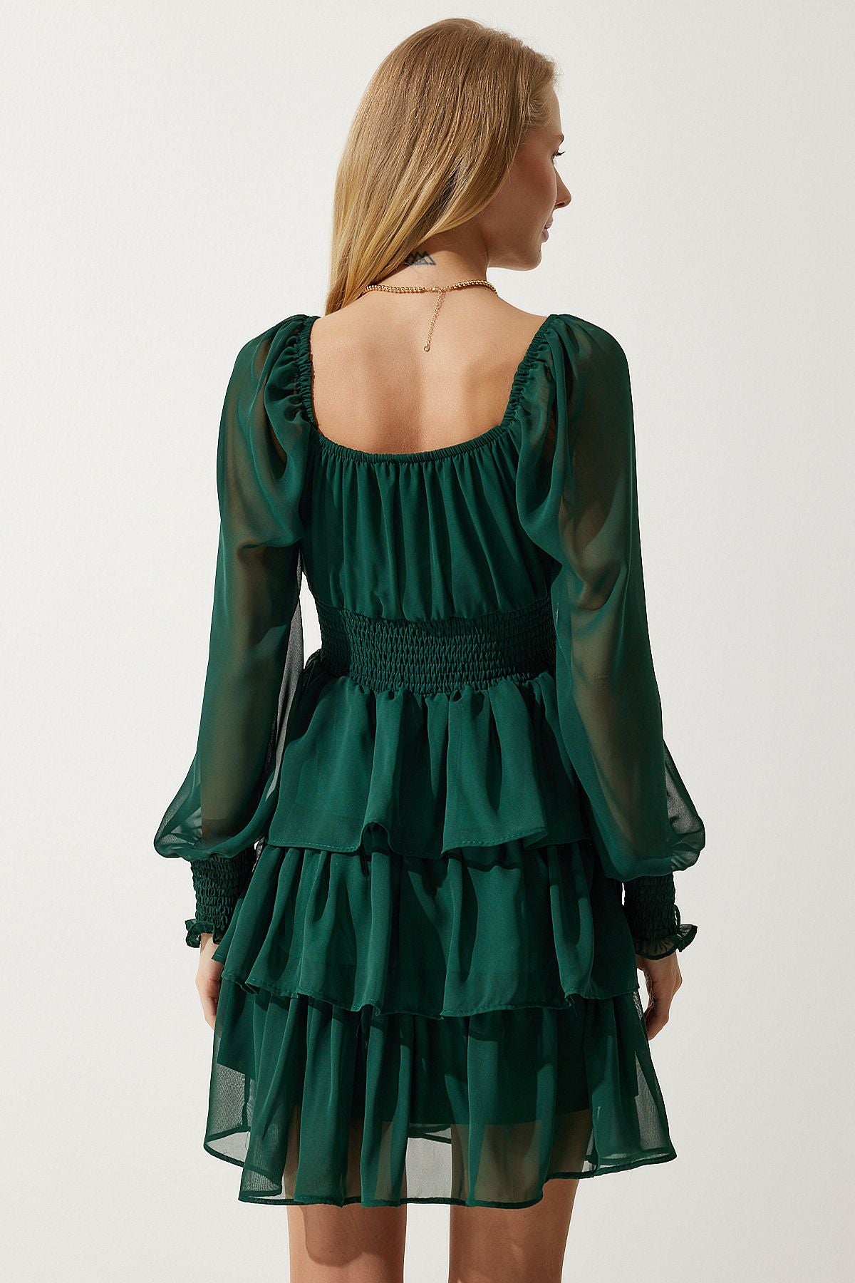 Female emerald green flywheel chiffon dress DK00168