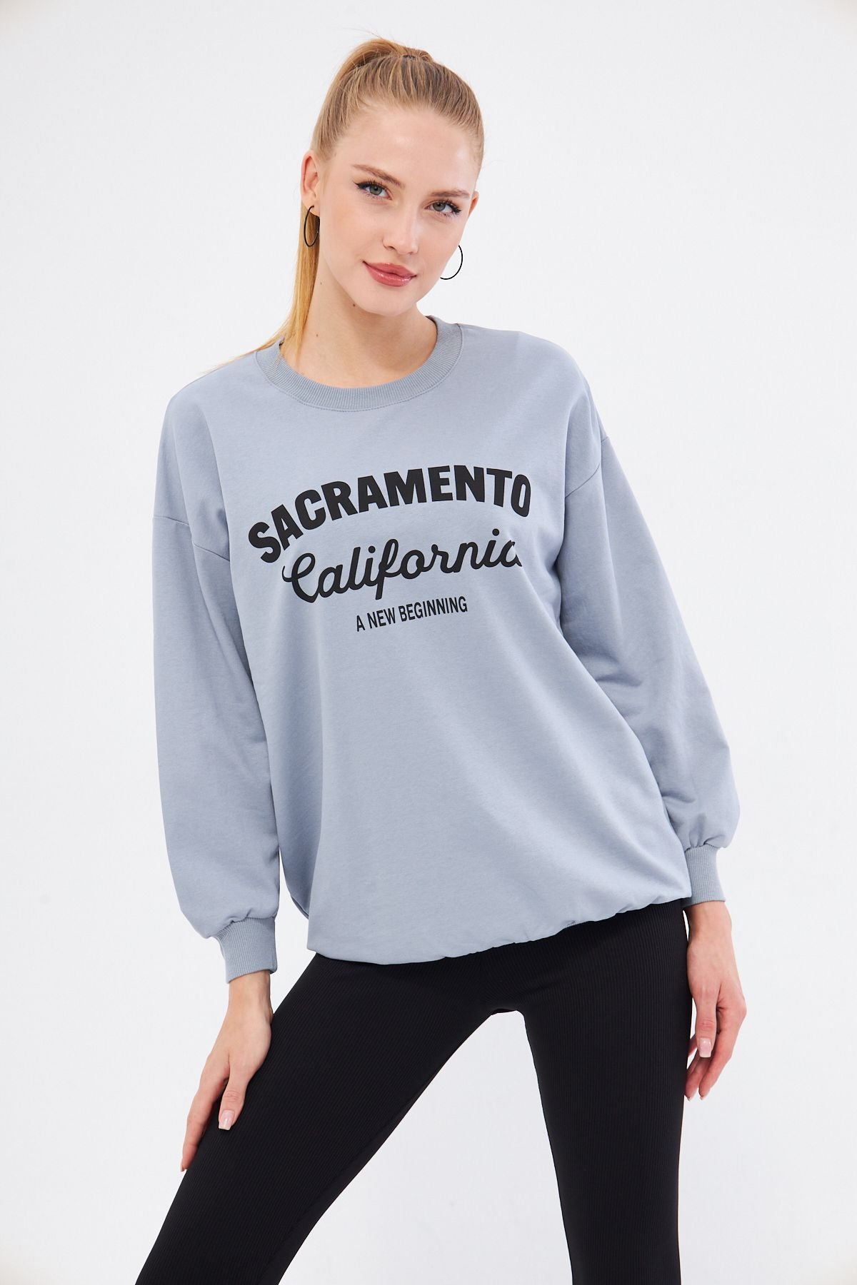 Woman Gray Sacramento Printed Oversize Sweatshirt Arm-25k001020