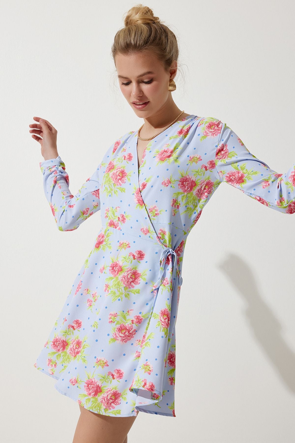 Woman Sky Blue Flower Mini Anvelop Chiffon Dress UB00274
