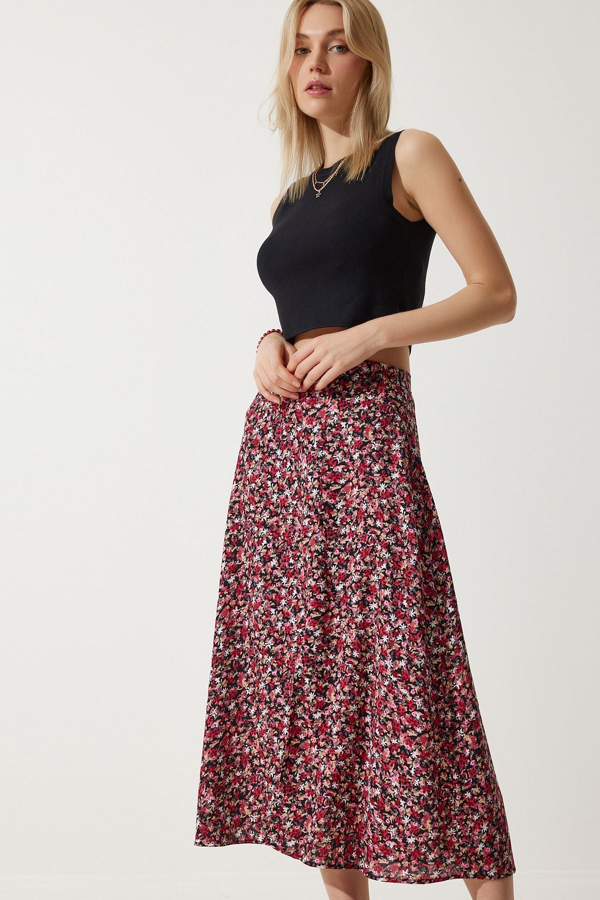 Woman Red Black Flower Swittish Summer Viscose Skirt MX00165
