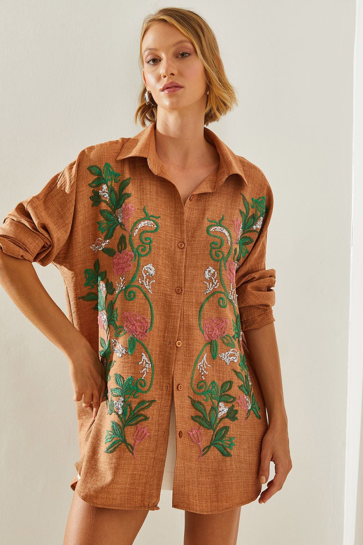 Modest Women Embroidered Sofia Keten Shirt 60181014