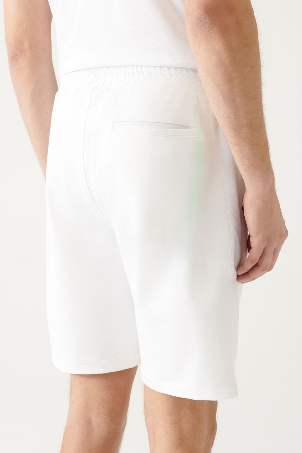 Men's white side pocket printed shorts A31y3630