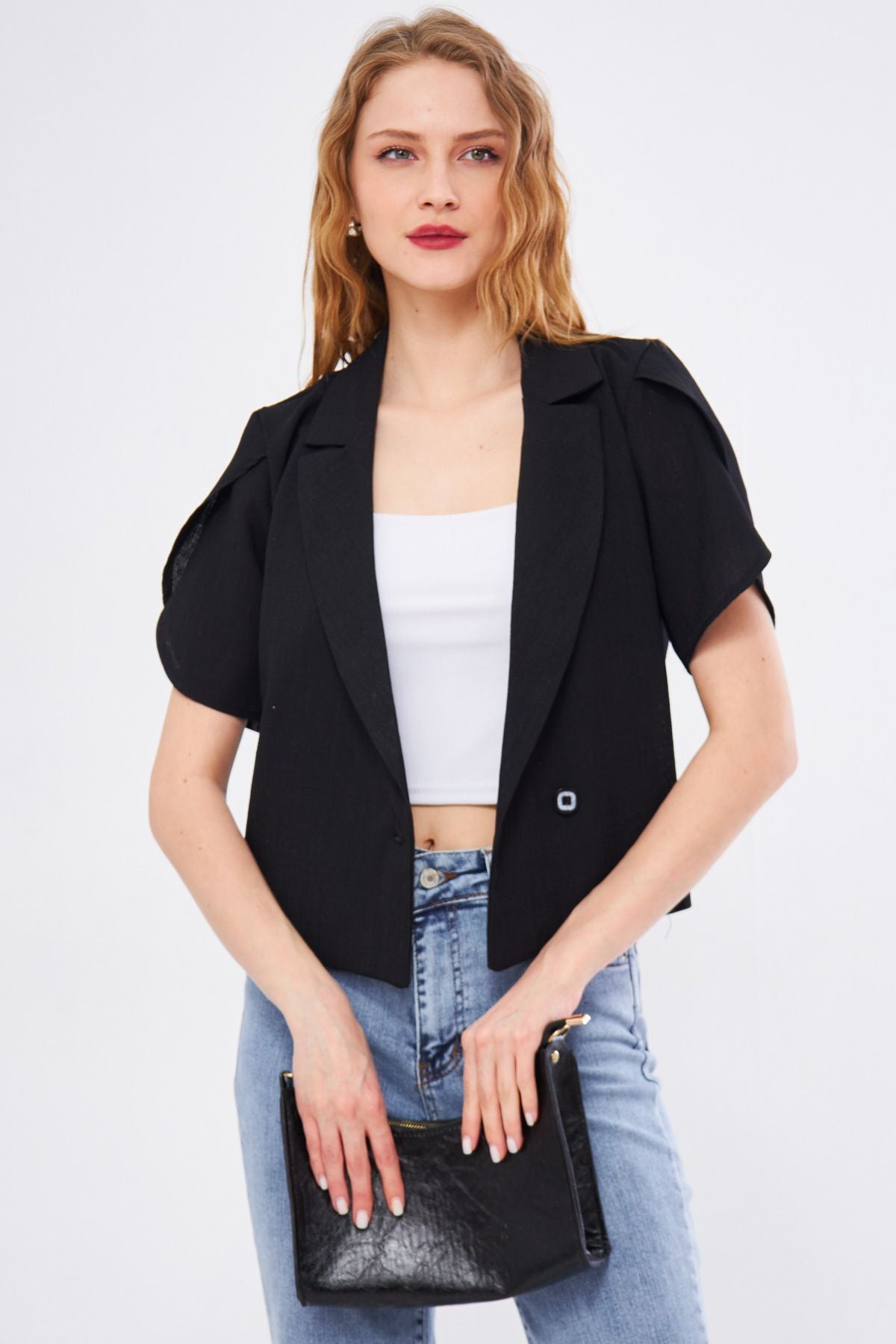 Women's black ikosiokto jacket handle slit detailed crop short sleeve ARM-24Y001048